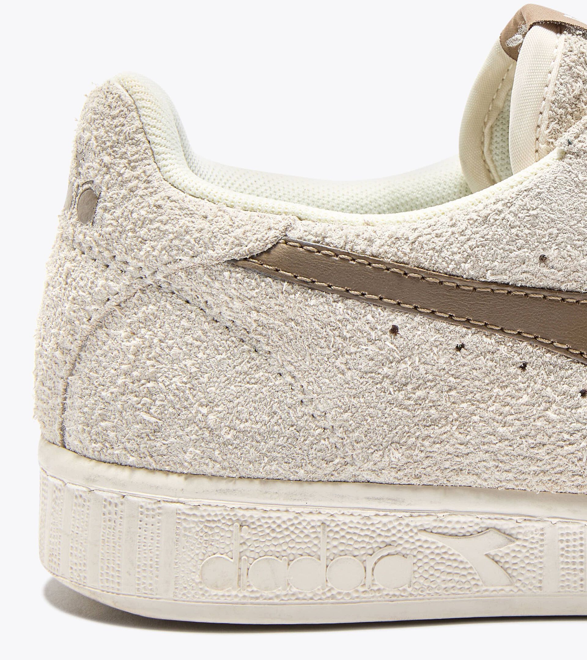 Game Low Suede Waxed - Whisper White
