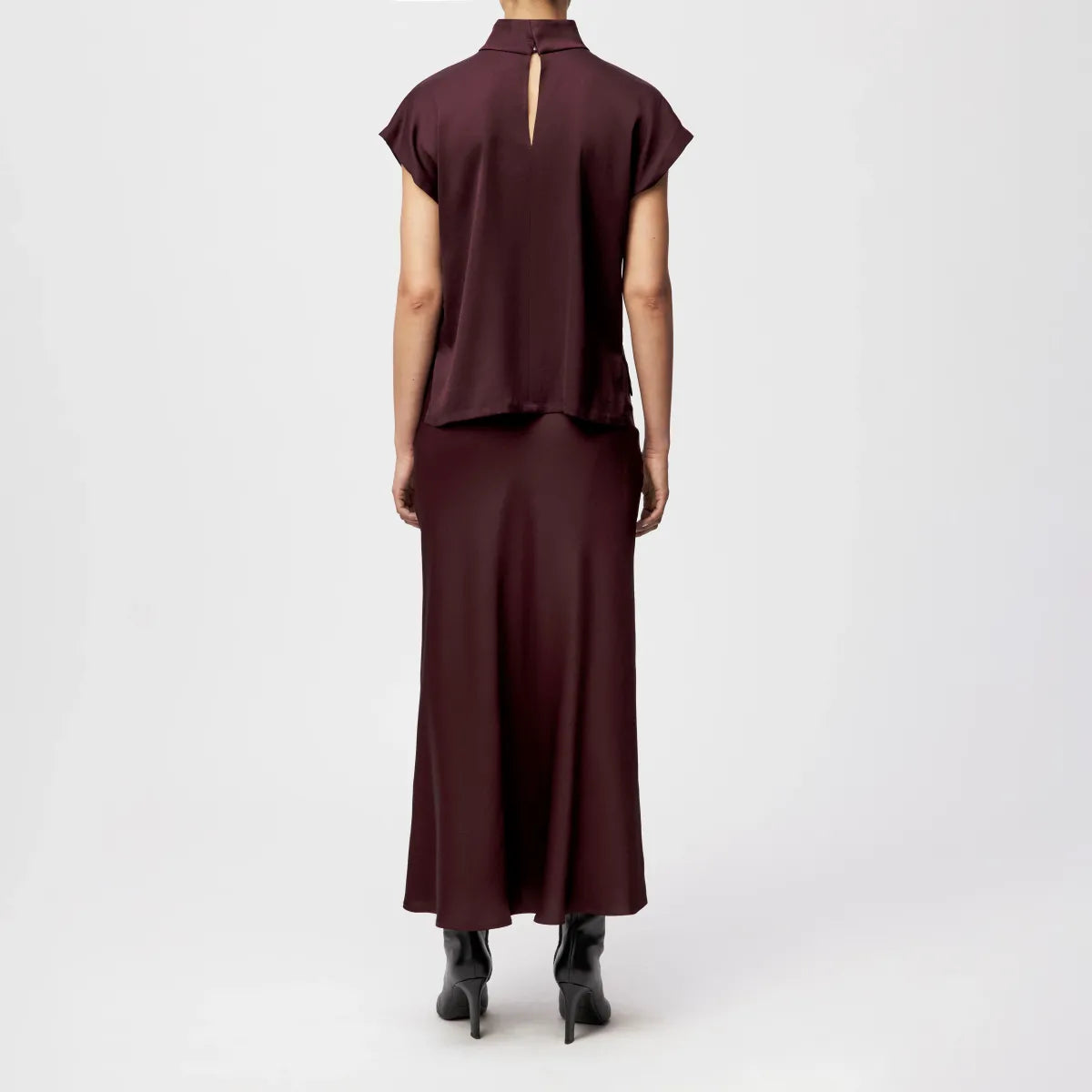 Alaria_1 - Deep mahogany