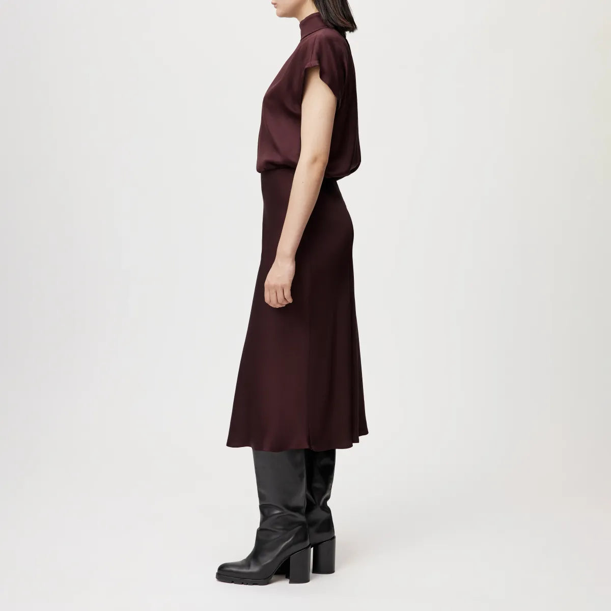 Ura Skirt - Deep Mahogany