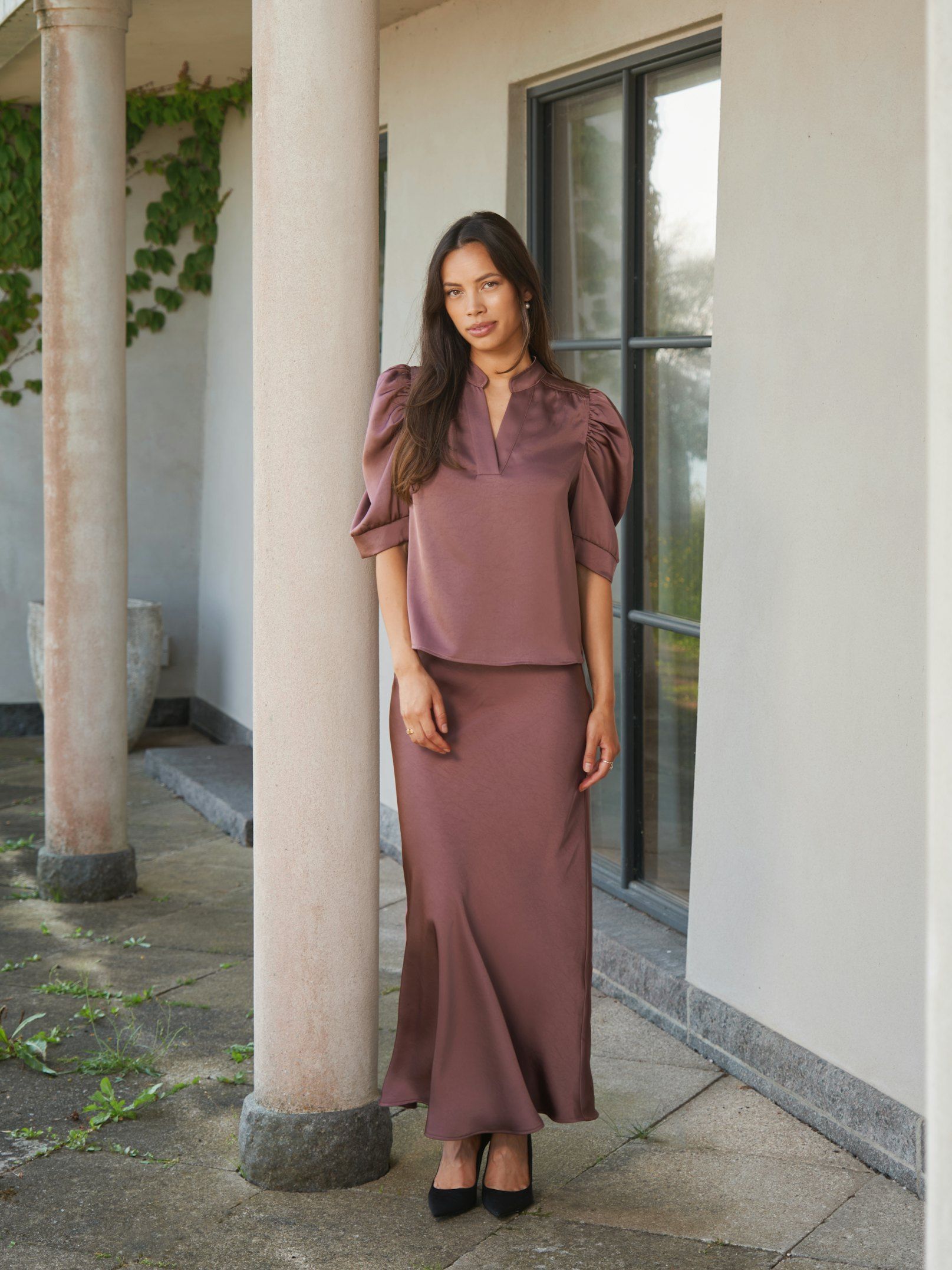 Vicky Heavy Sateen Skirt - Dark Rose