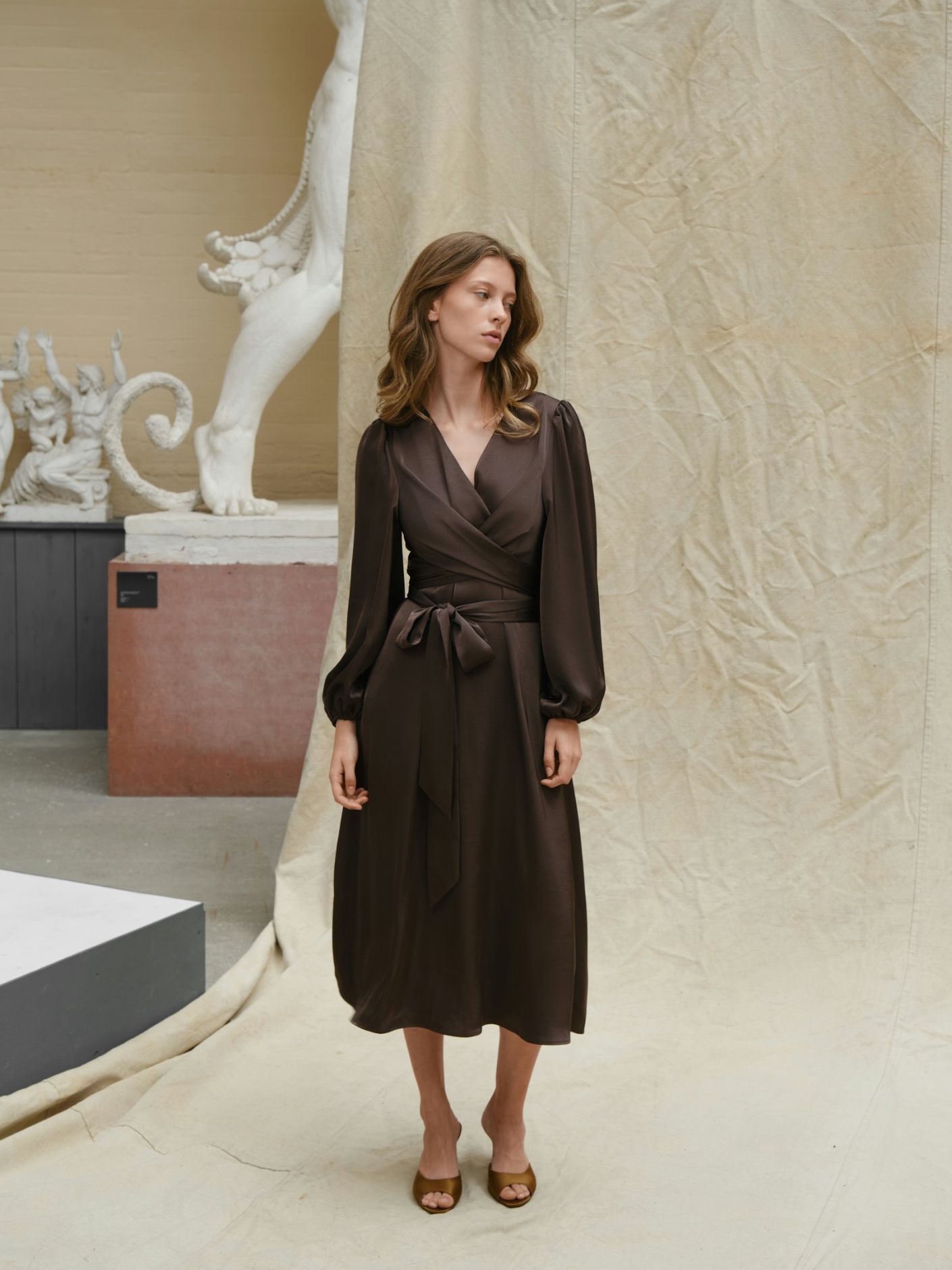Rimini Heavy Sateen Dress - Dark Brown