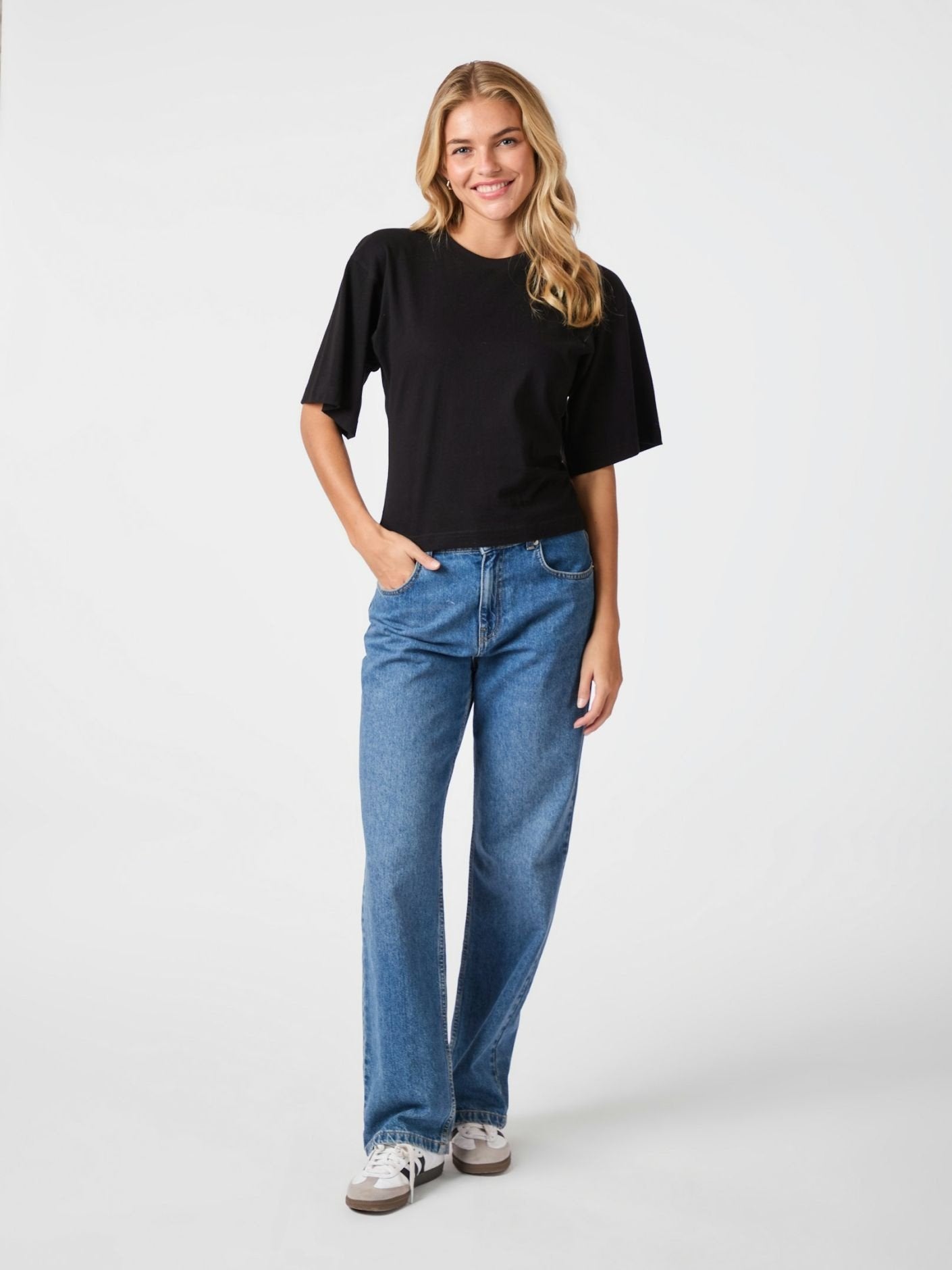 Asha Boxy Tee - Black