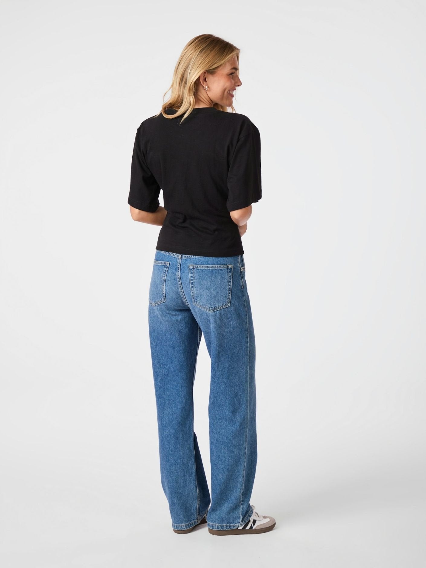 Asha Boxy Tee - Black