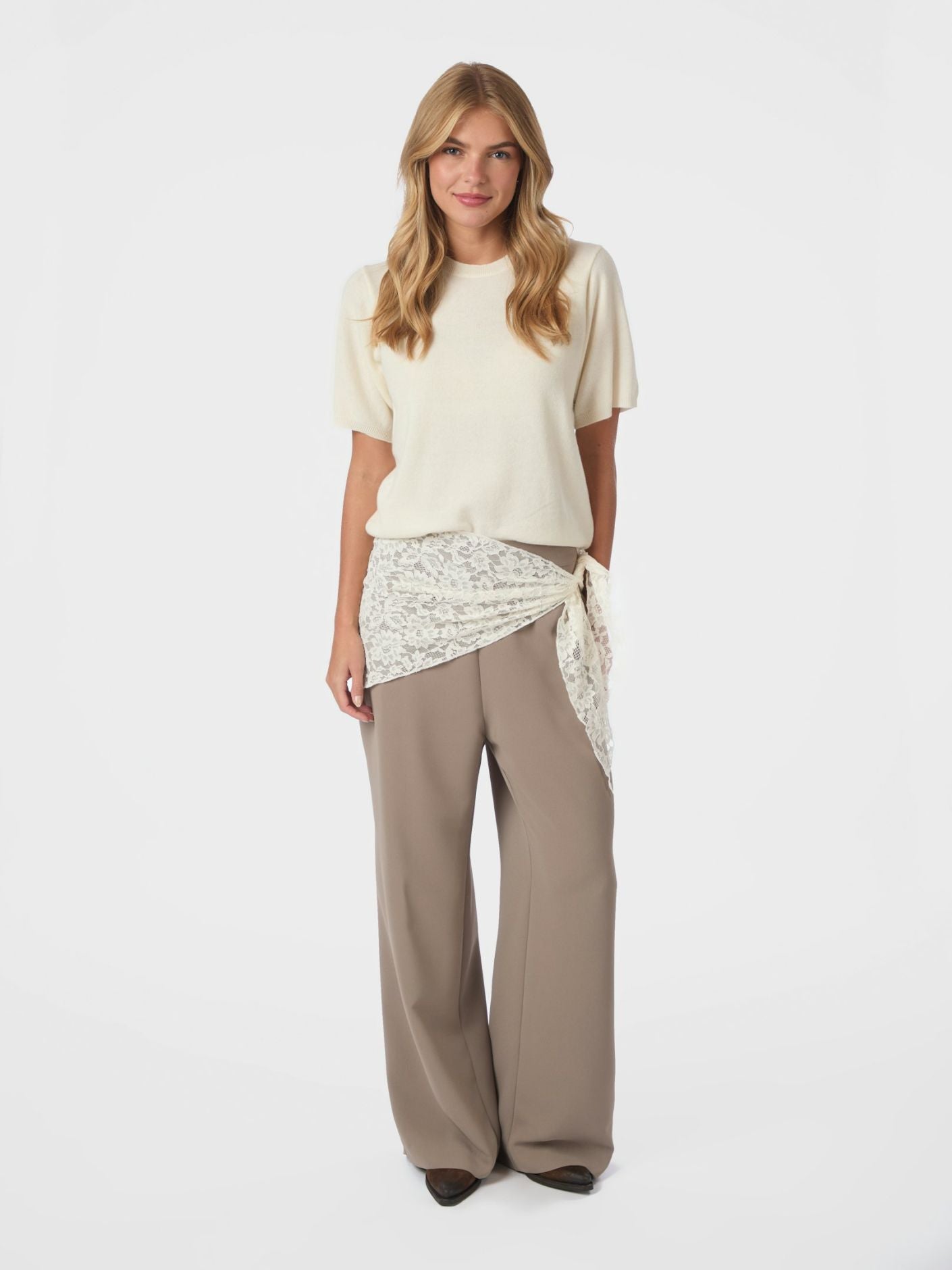 Serina Lace Scarf - Creme