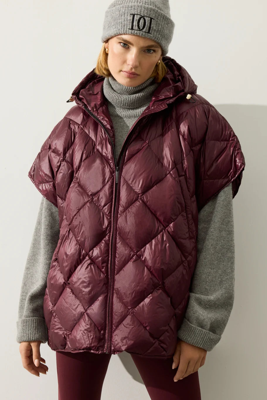 Carice Cape - Bordeax