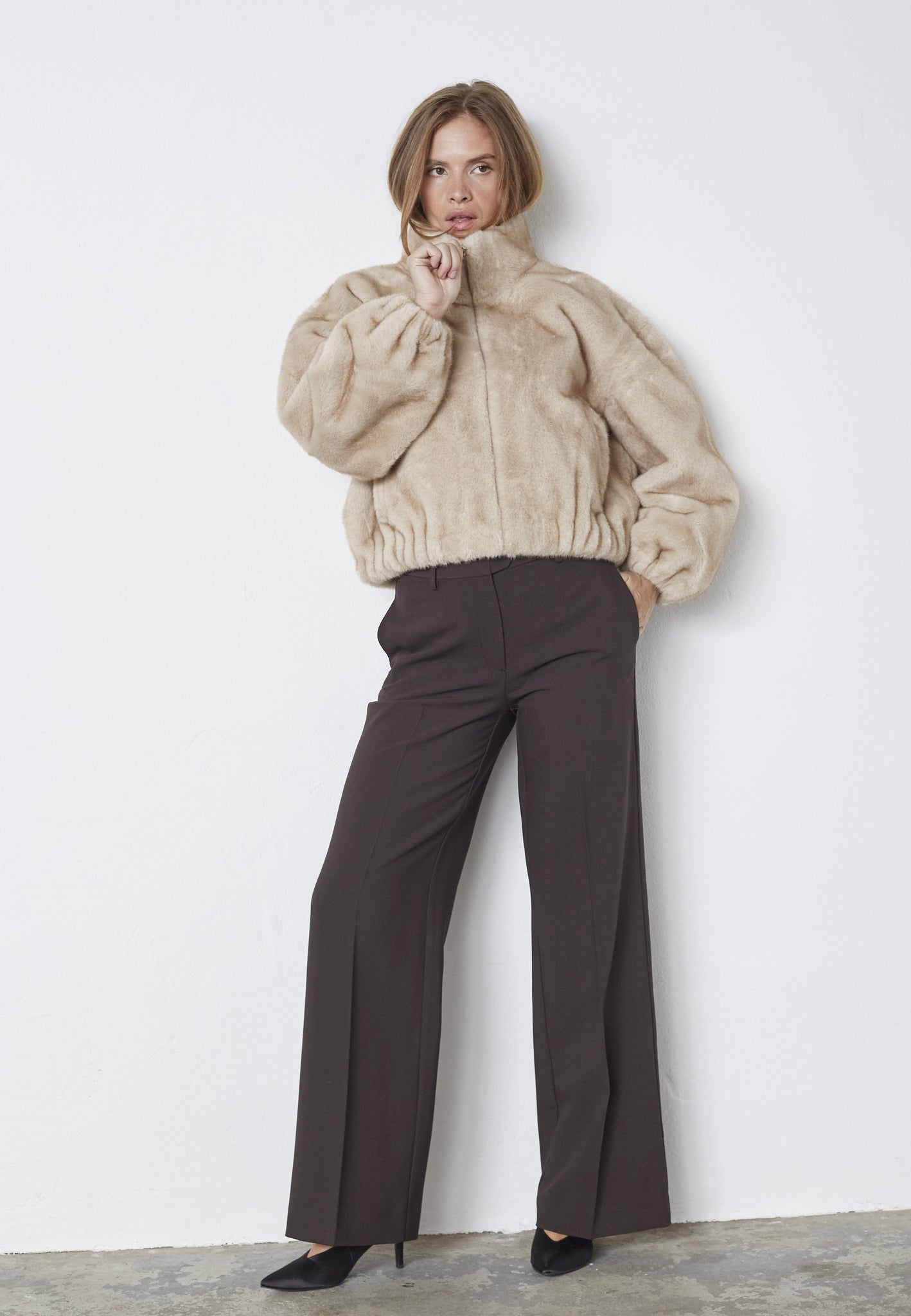FeraCC Faux Fur Jacket - Creme
