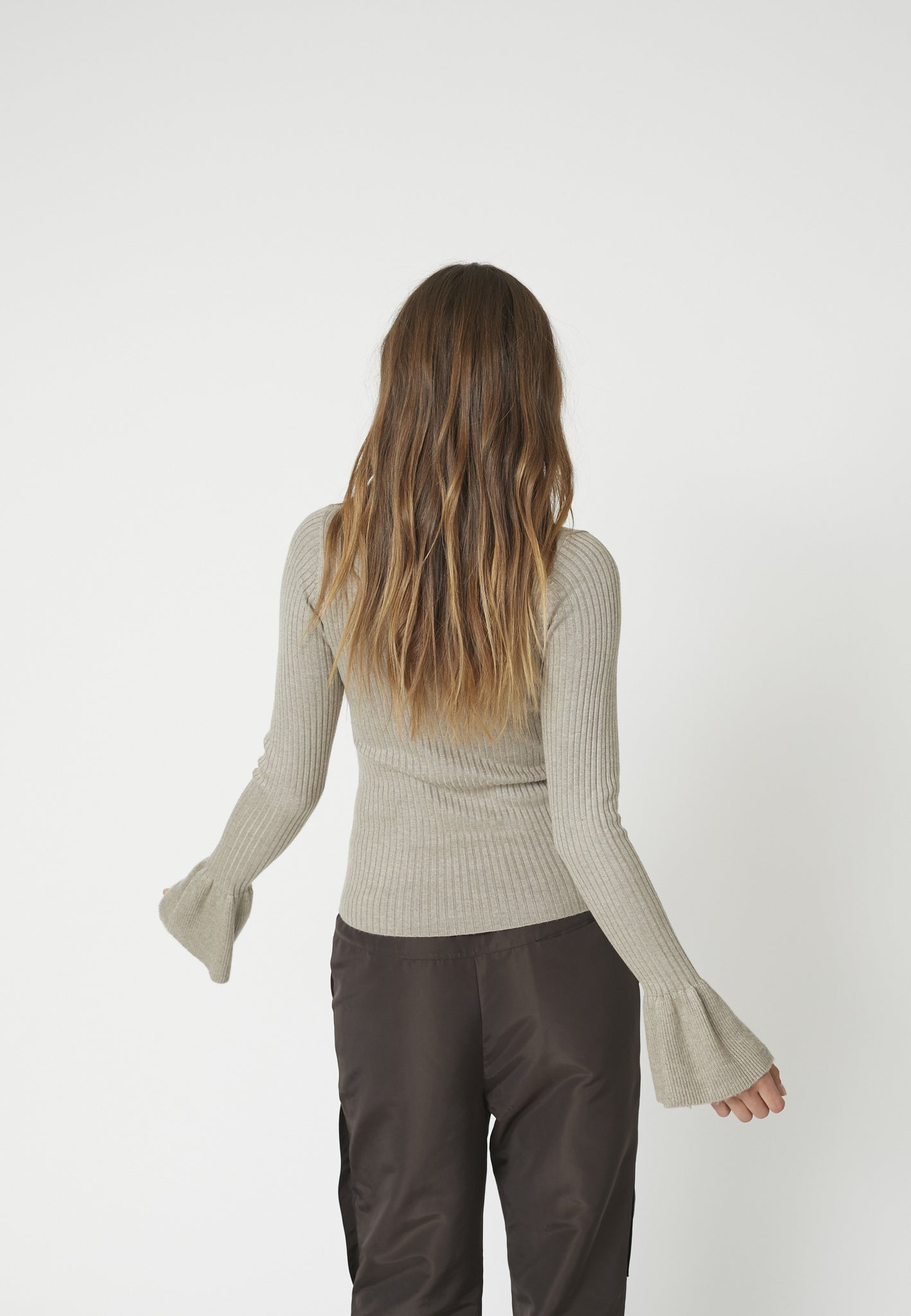 BalinCC Wide Cuff Knit - Light Walnut