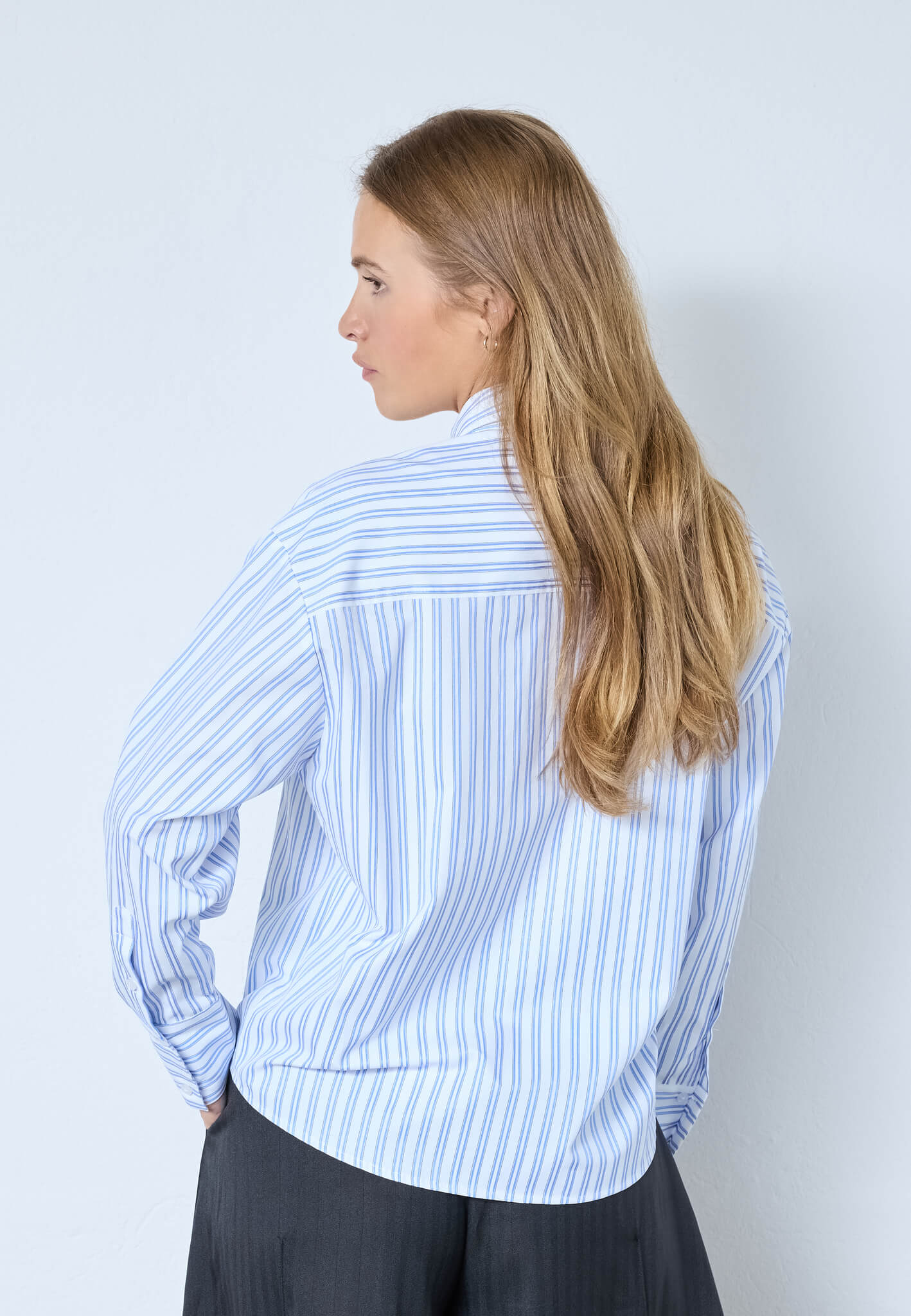 DevinCC Stripe Tie Shirt - Blue