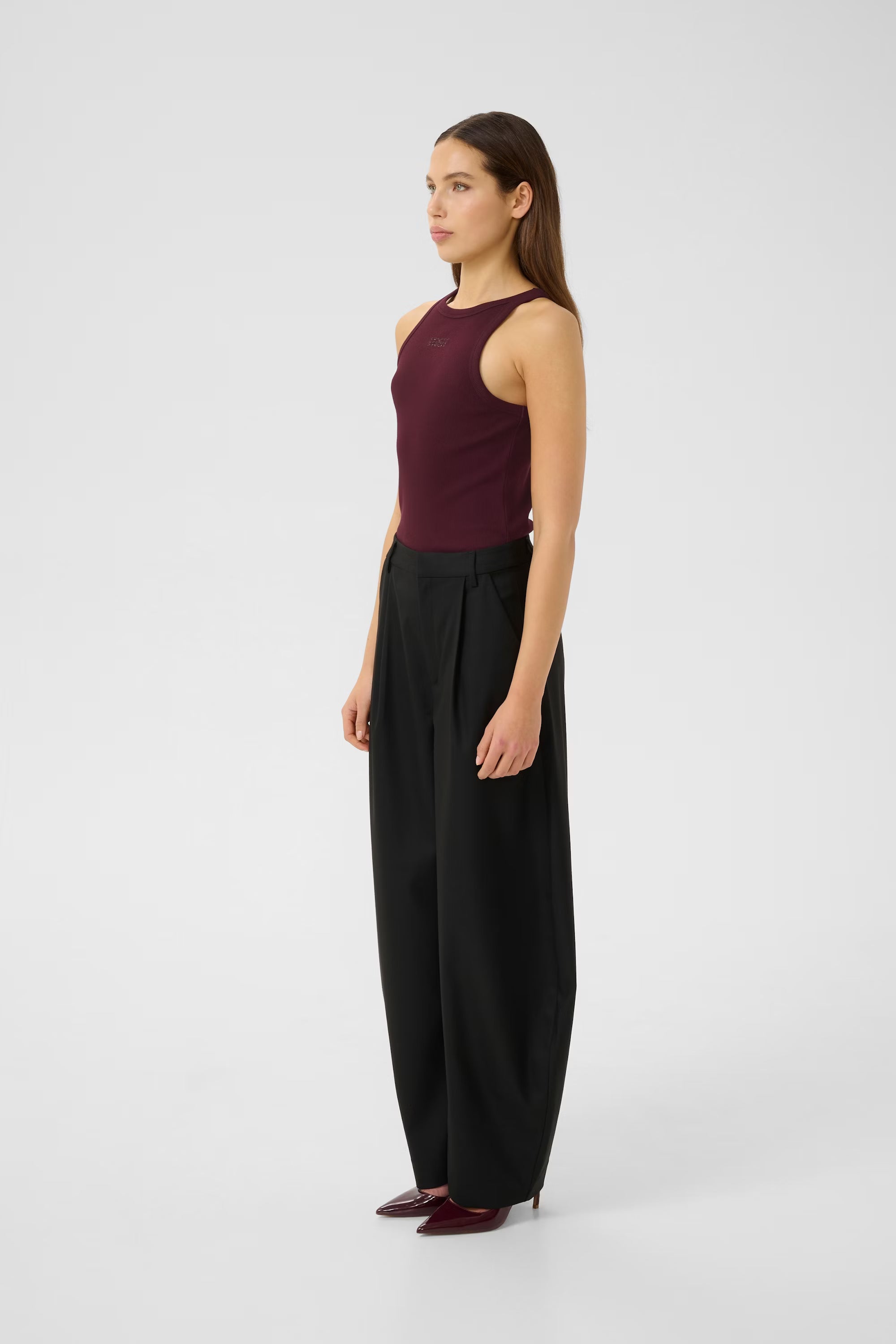 GZdrew Rhinestone Logo Tank - Aronia