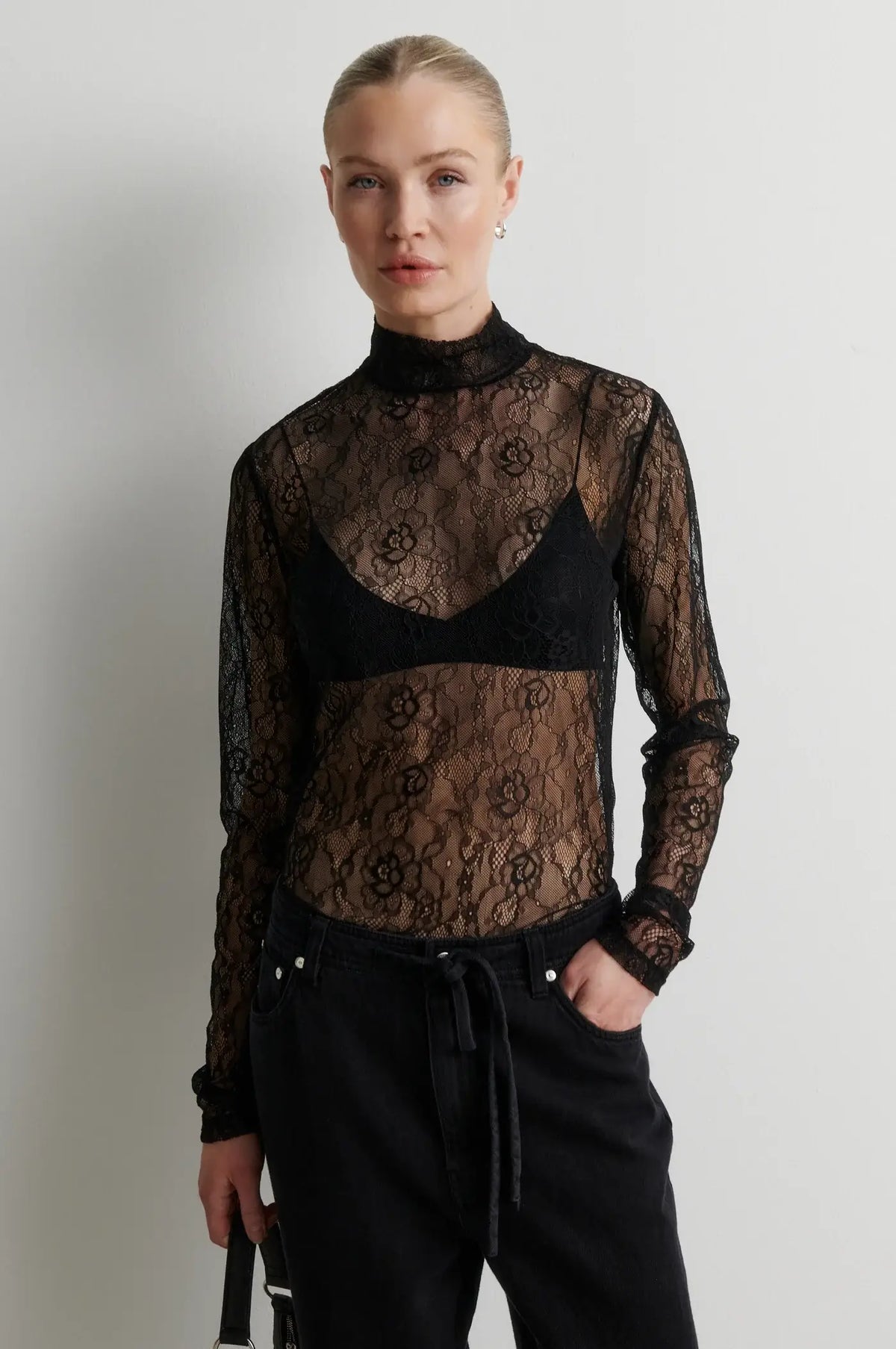 Luria LS Lace Tee - Black