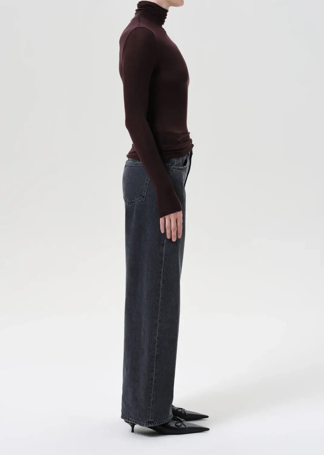 Low Curve Jean - Symbolic