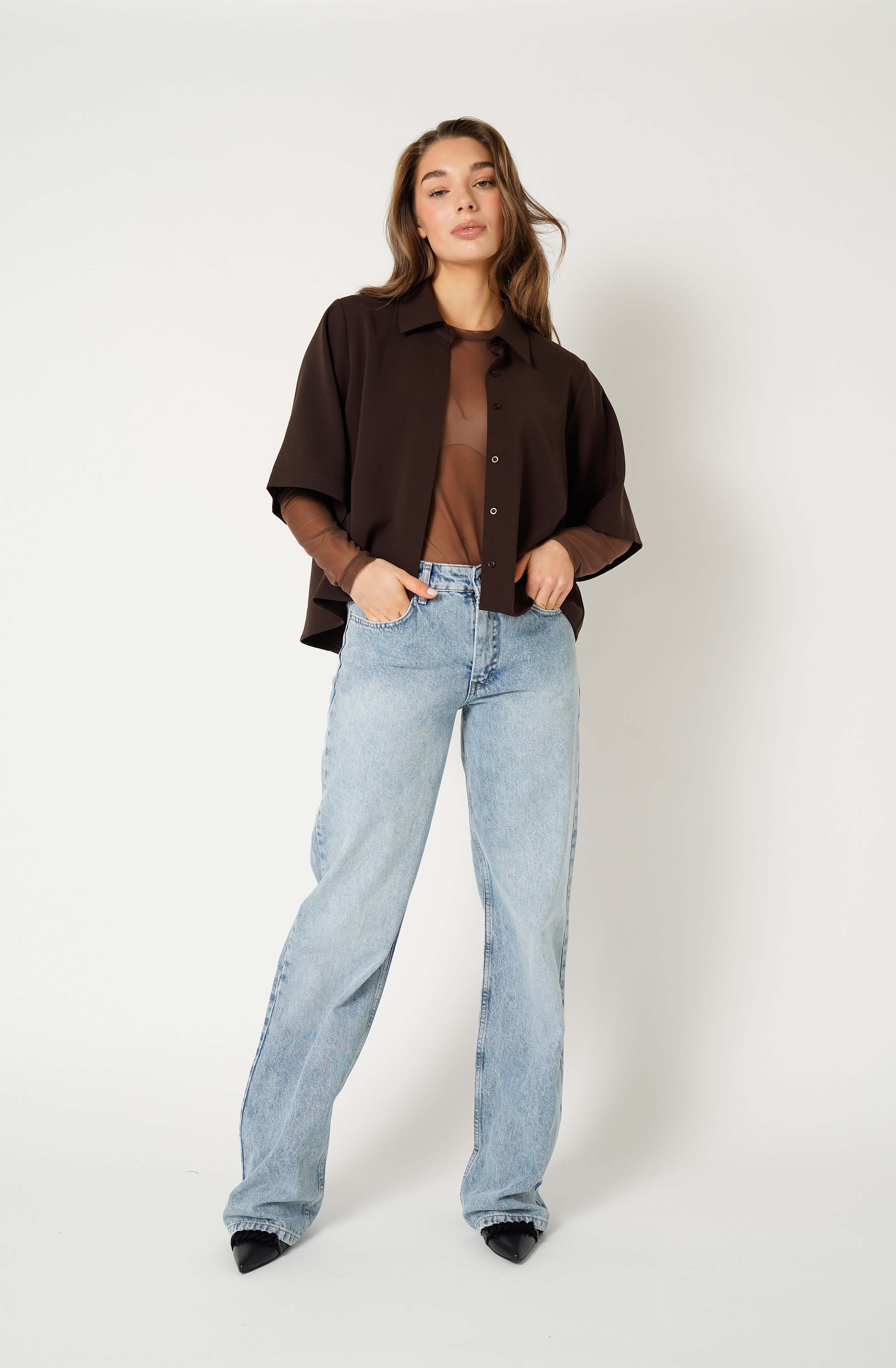 Alijah Trvl 27 - Warm Brown