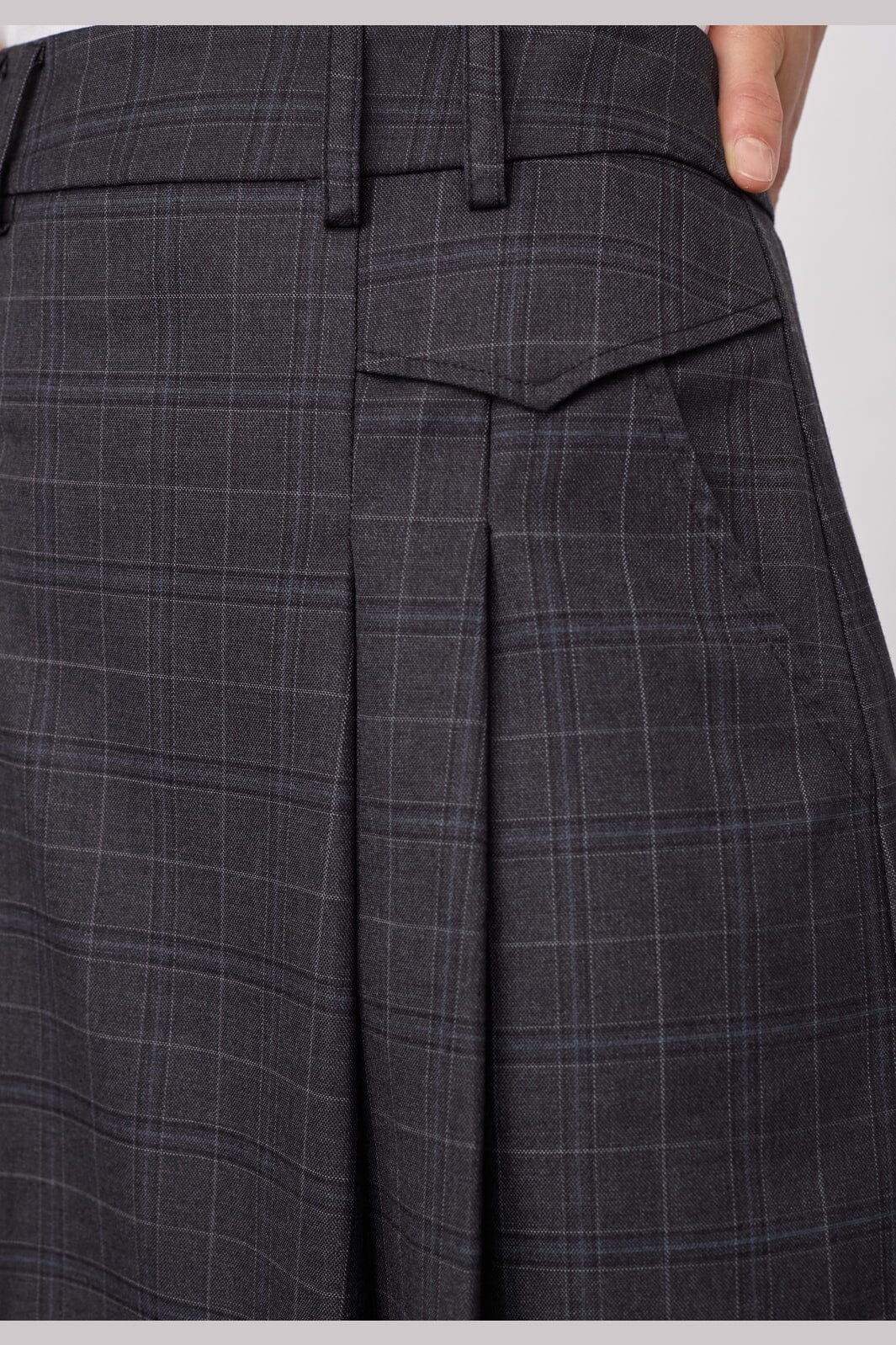 EloraCC Pocket Pleat Mini Skirt - Dark Grey