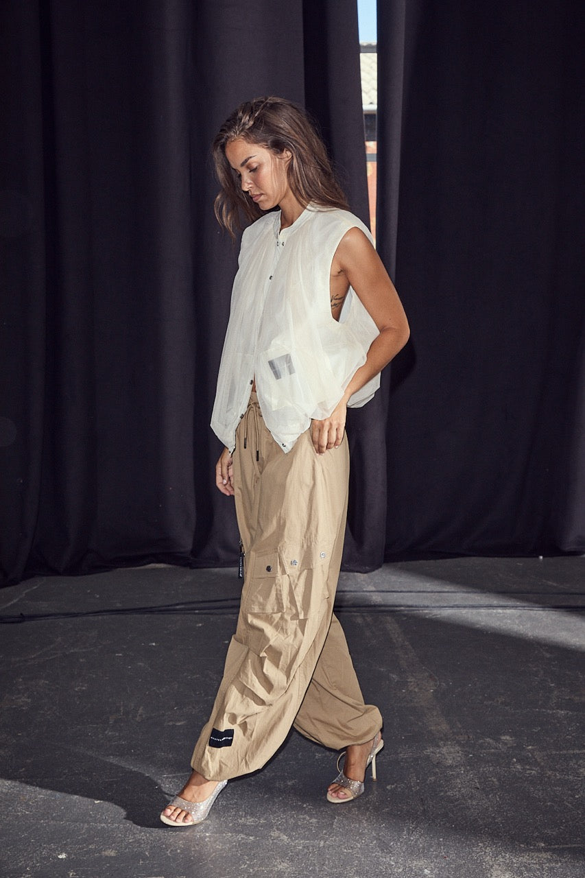 Ballet Logo Tech Vest - Almond