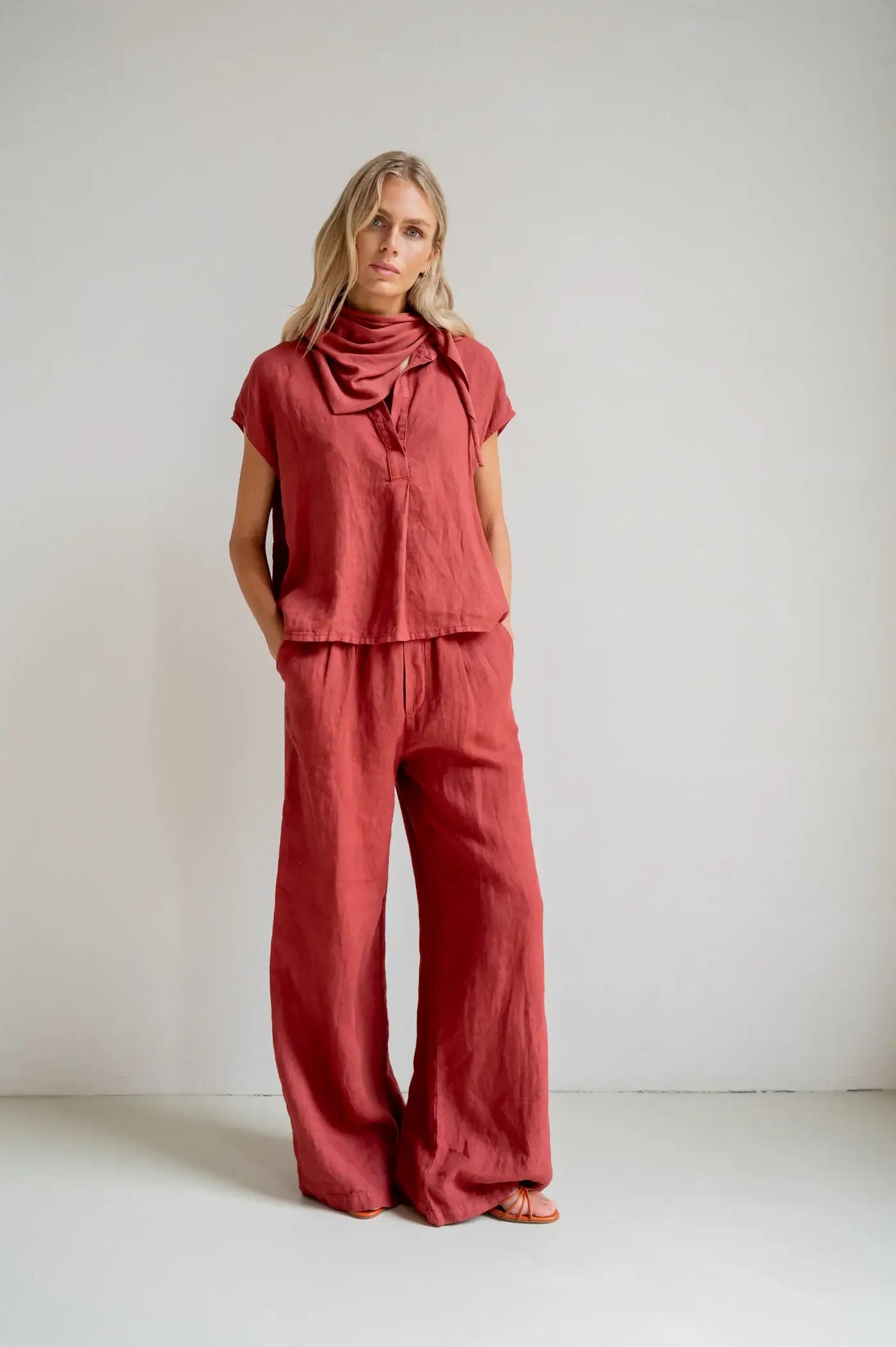S26Z848 - Burgundy