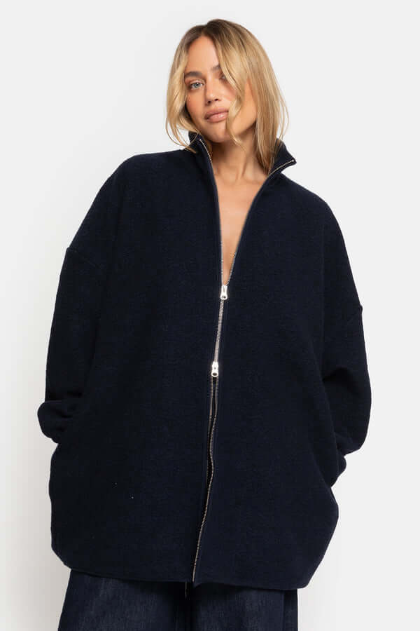 Onu Long Jacket - Navy