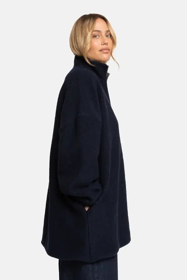 Onu Long Jacket - Navy