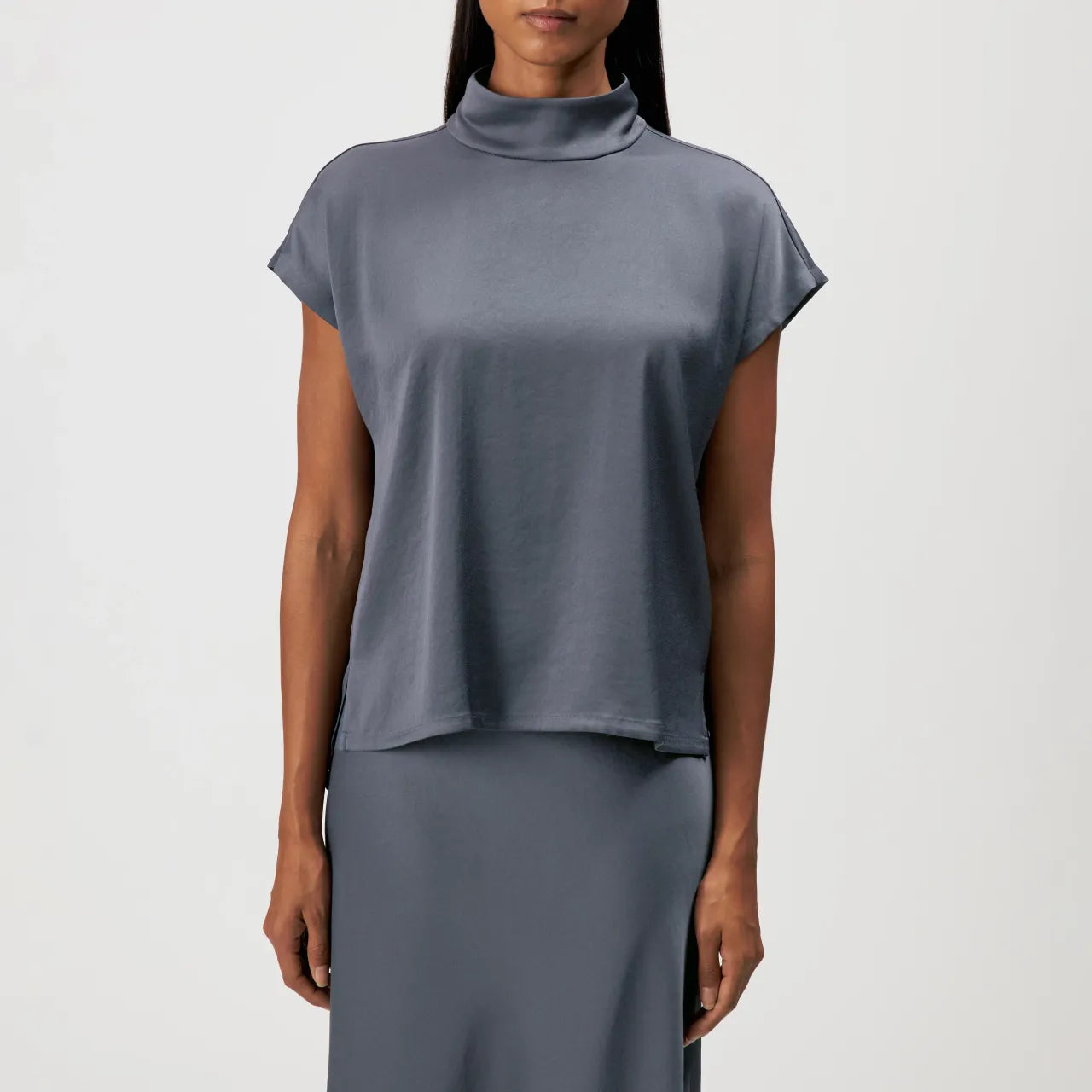 Alaria_1 - Grey