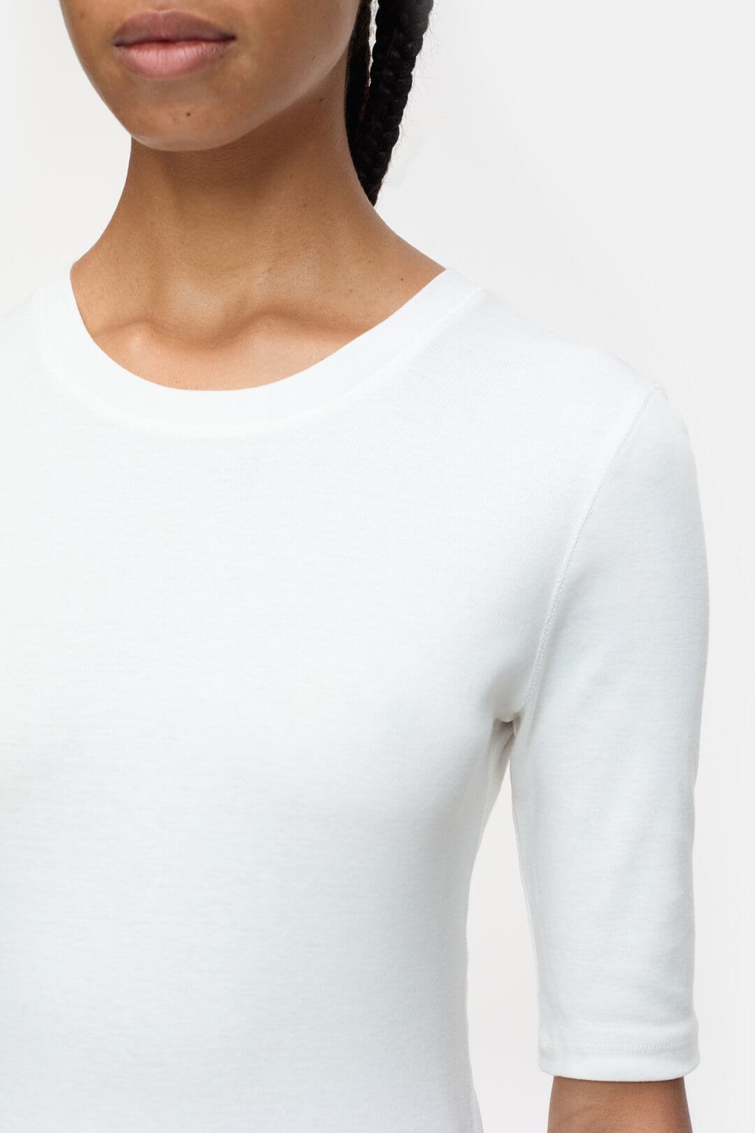 crewneck shortsleeve - ivory