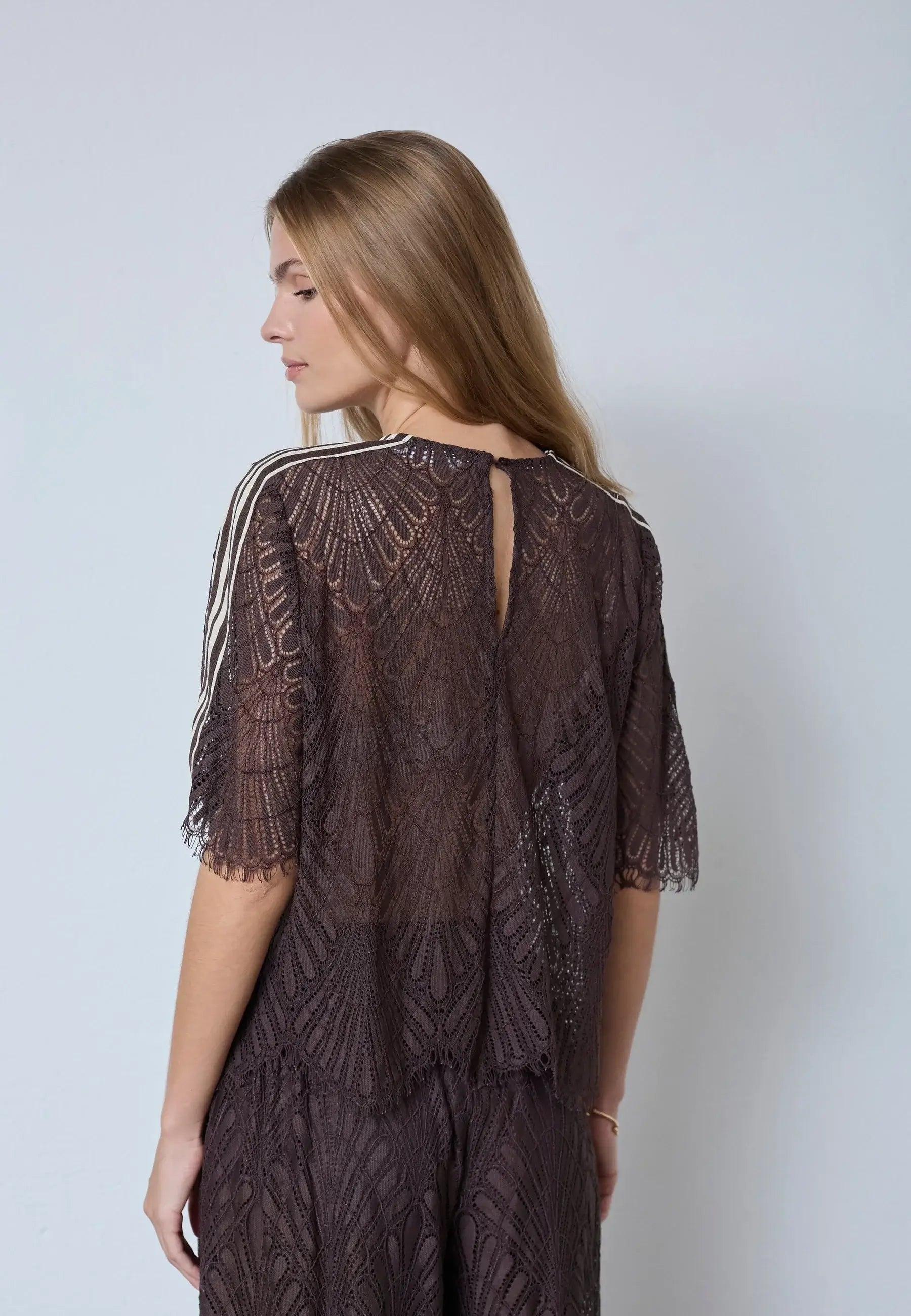 LetiCC Lace Blouse - Dark Brown