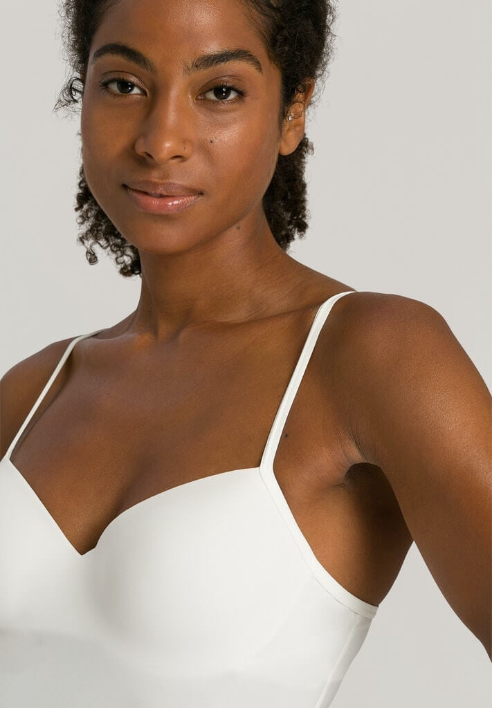 Allure Padded Bra - off white