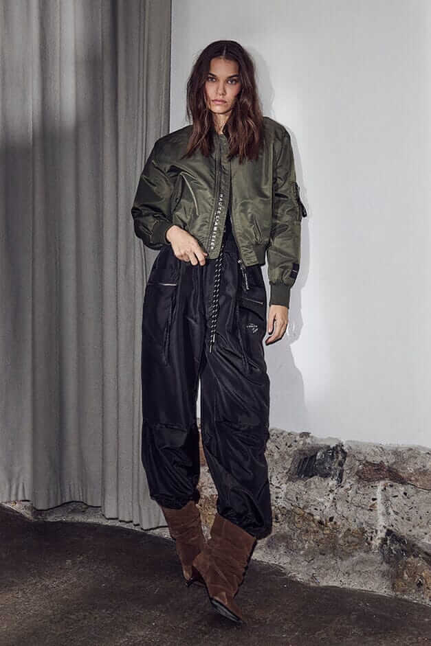 Cargo Zip Pocket Pant - Black