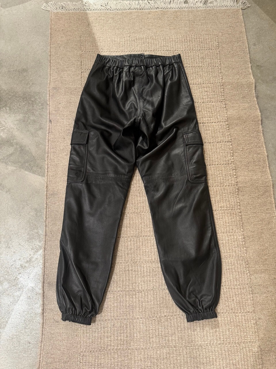 Passia - black