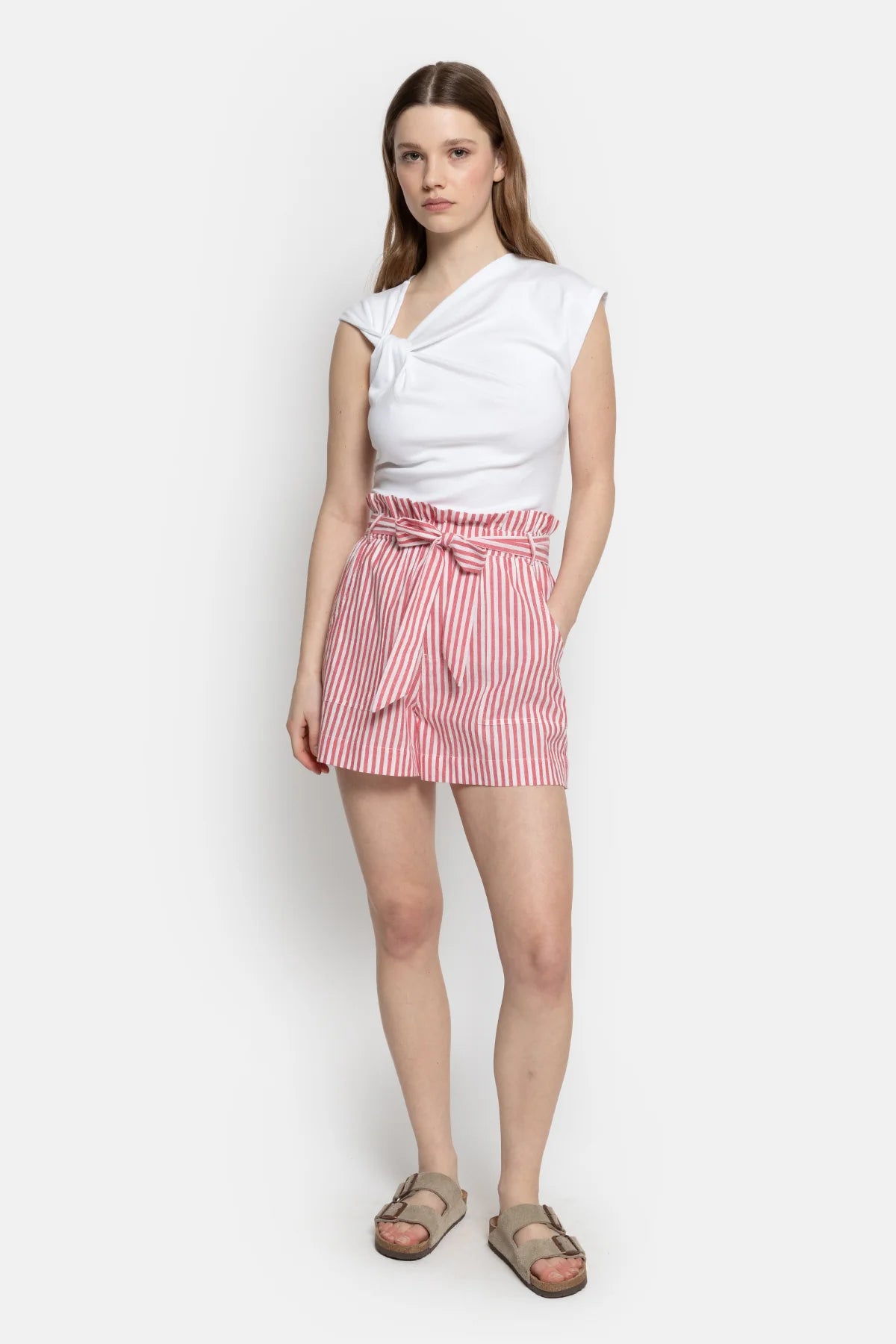 Lilla Cotton Shorts - Red & White