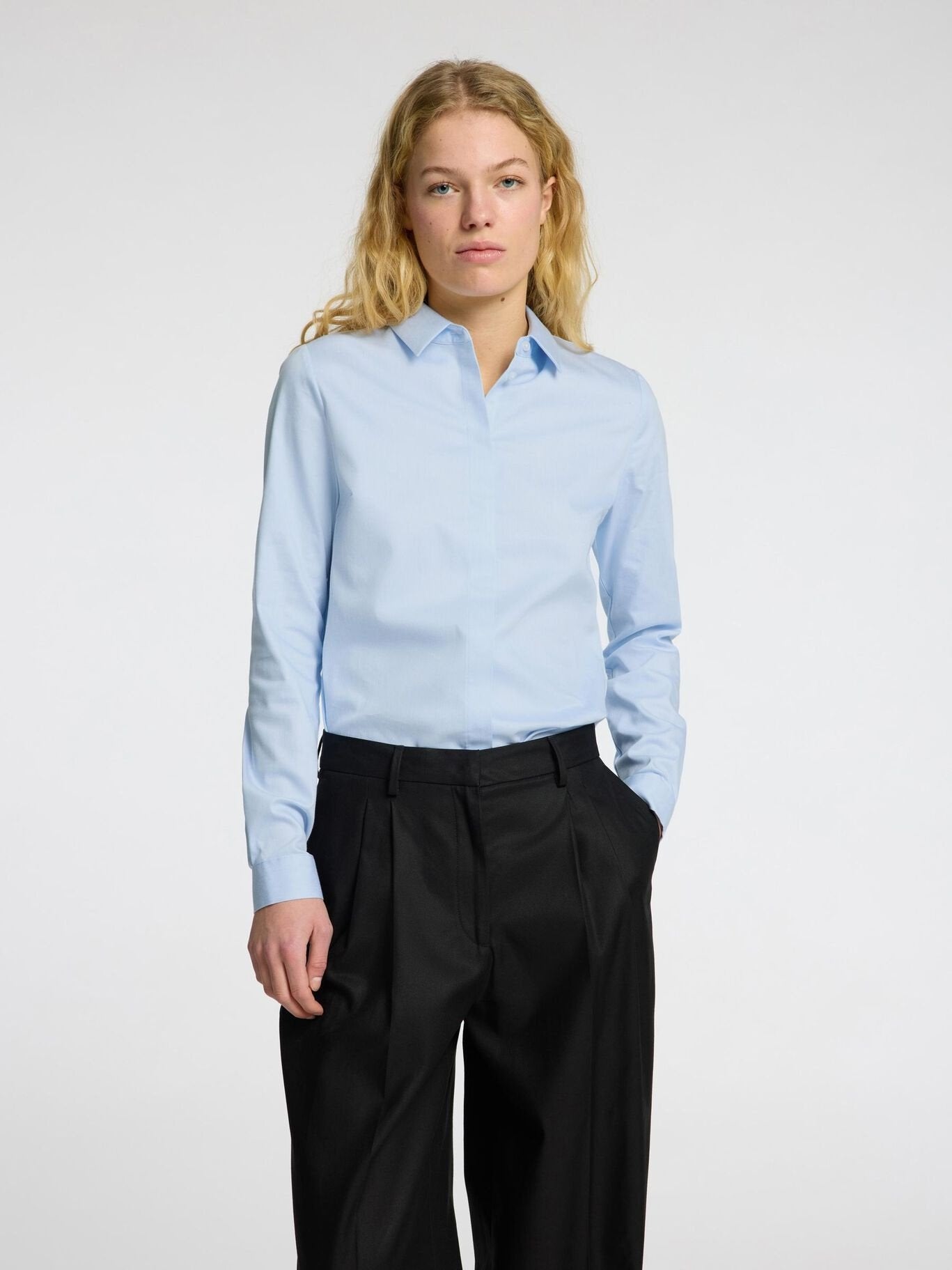 Romie LS fitted shirt noos - Light Blue