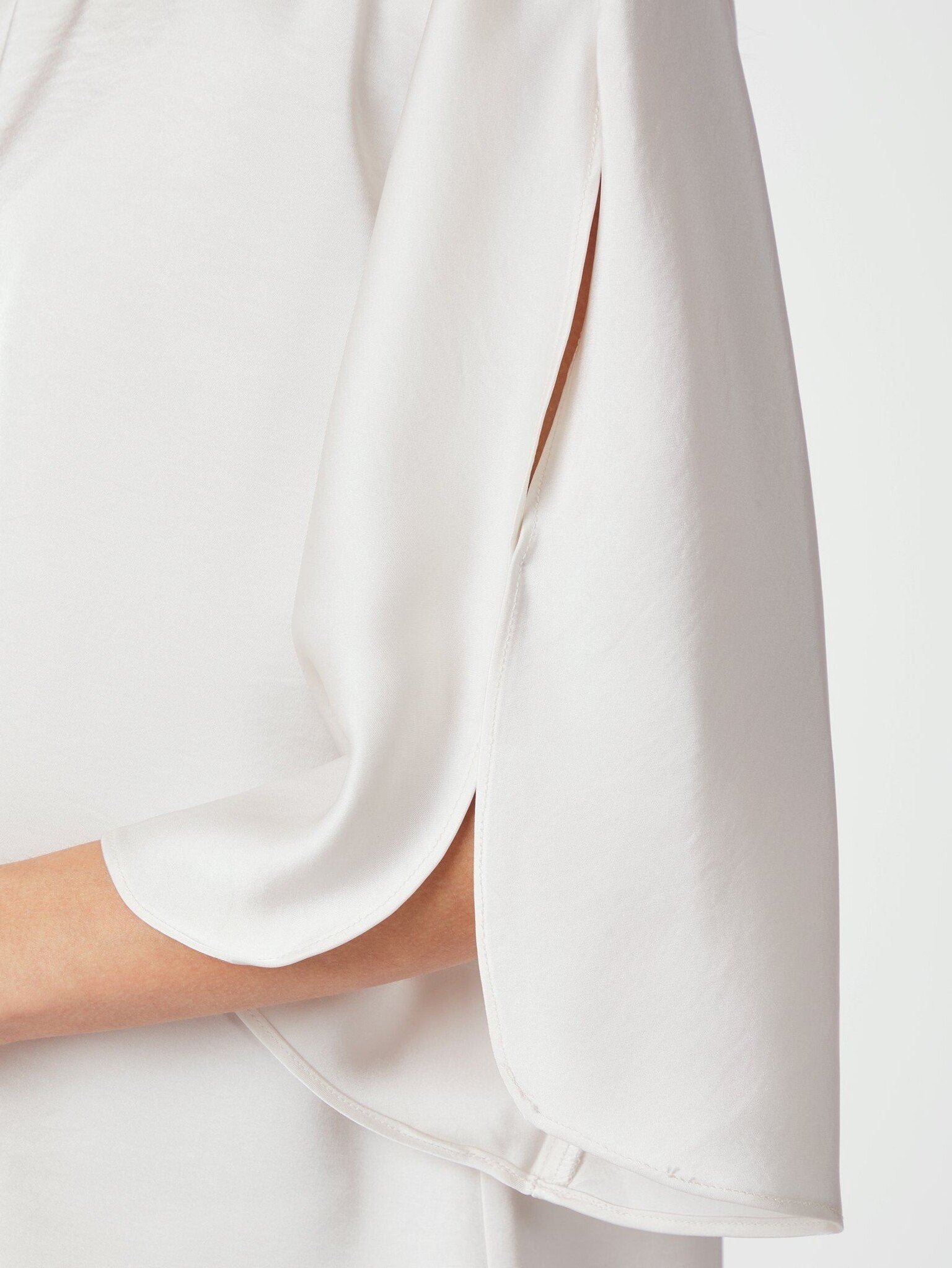 Liora Heavy Sateen Blouse - Pearl