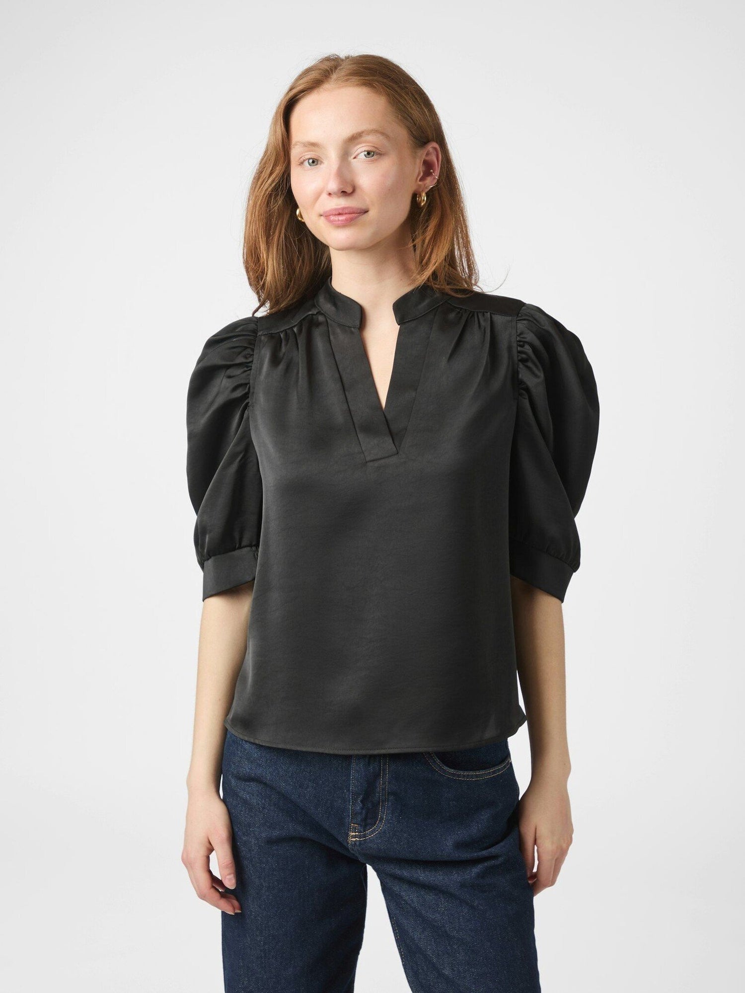 Roella Heavy Sateen Blouse - Black