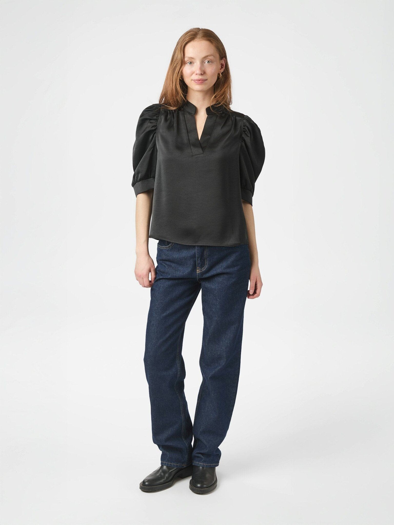 Roella Heavy Sateen Blouse - Black