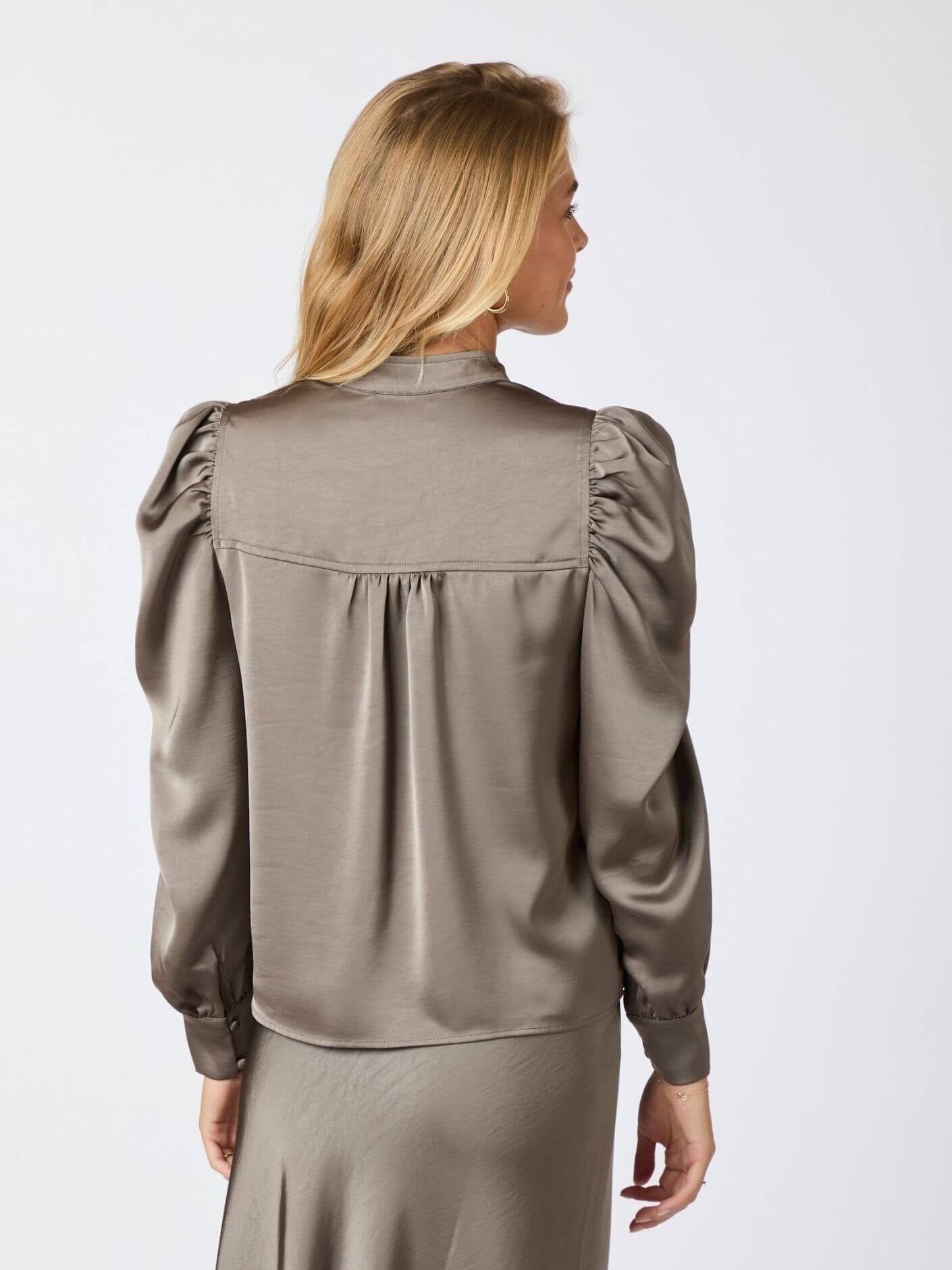 Rosslyn heavy sateen blouse - Warm grey