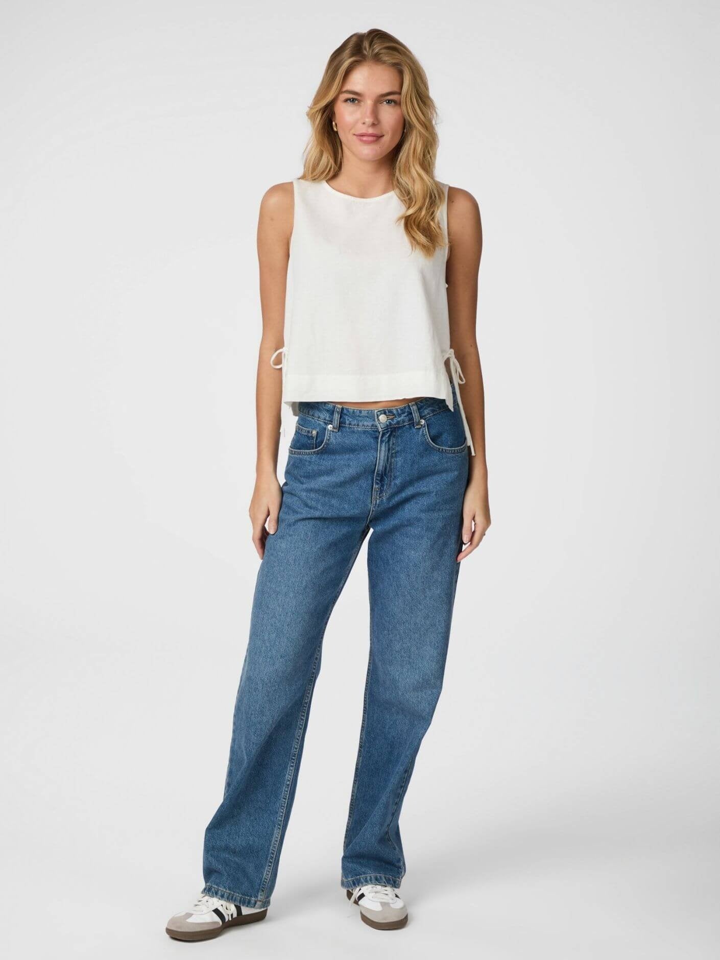 svetlana linen top - White