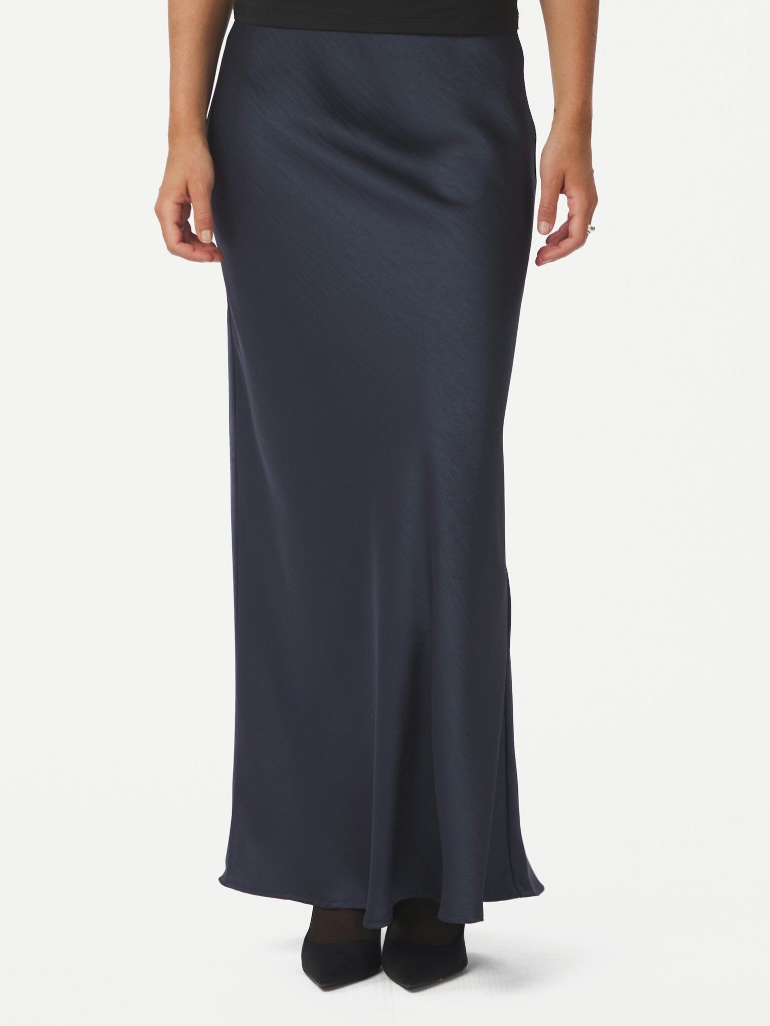 Vicky heavy satin skirt - Midnight Blue