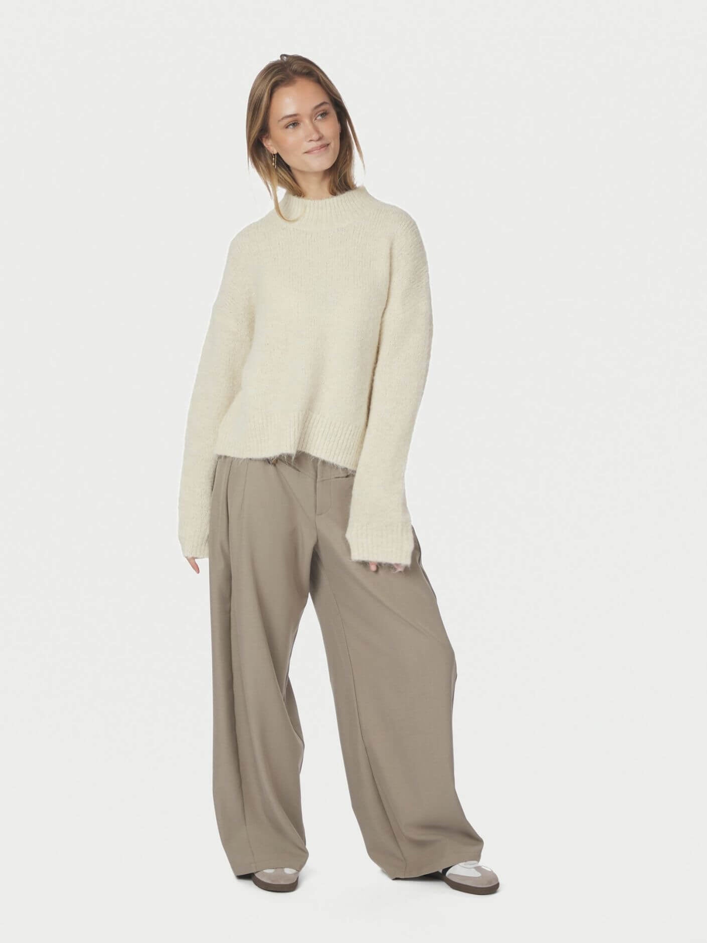 Paulina Fluffy Knit Blouse - Offwhite