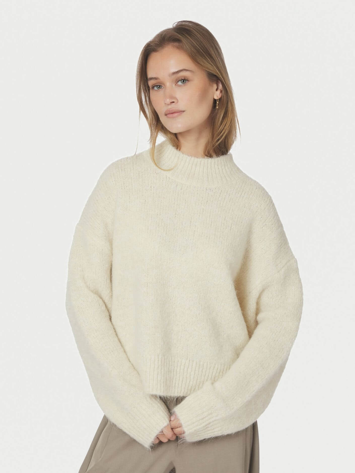 Paulina Fluffy Knit Blouse - Offwhite