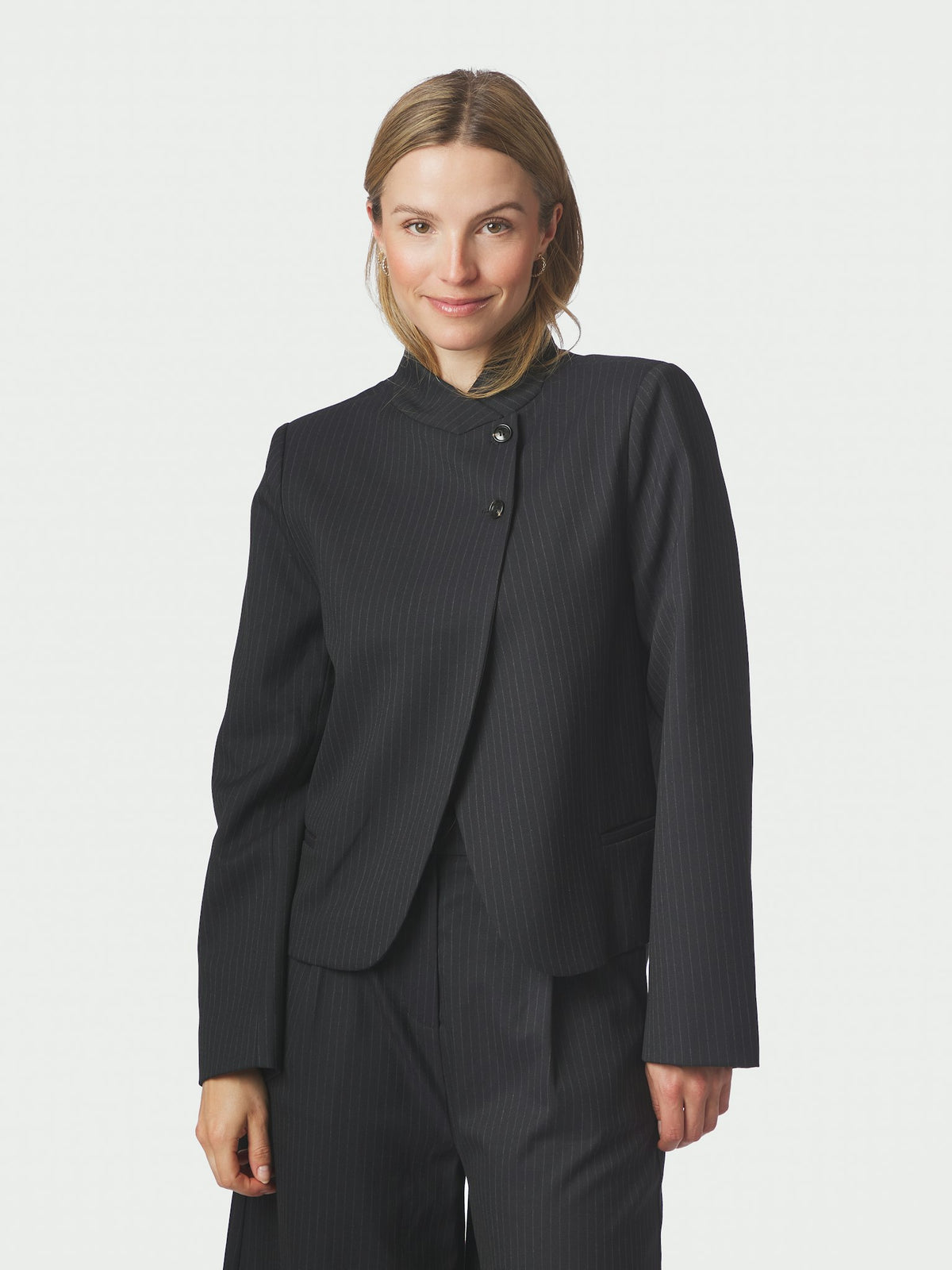 Tiria Slim Pinstripe Blazer - Dark Navy