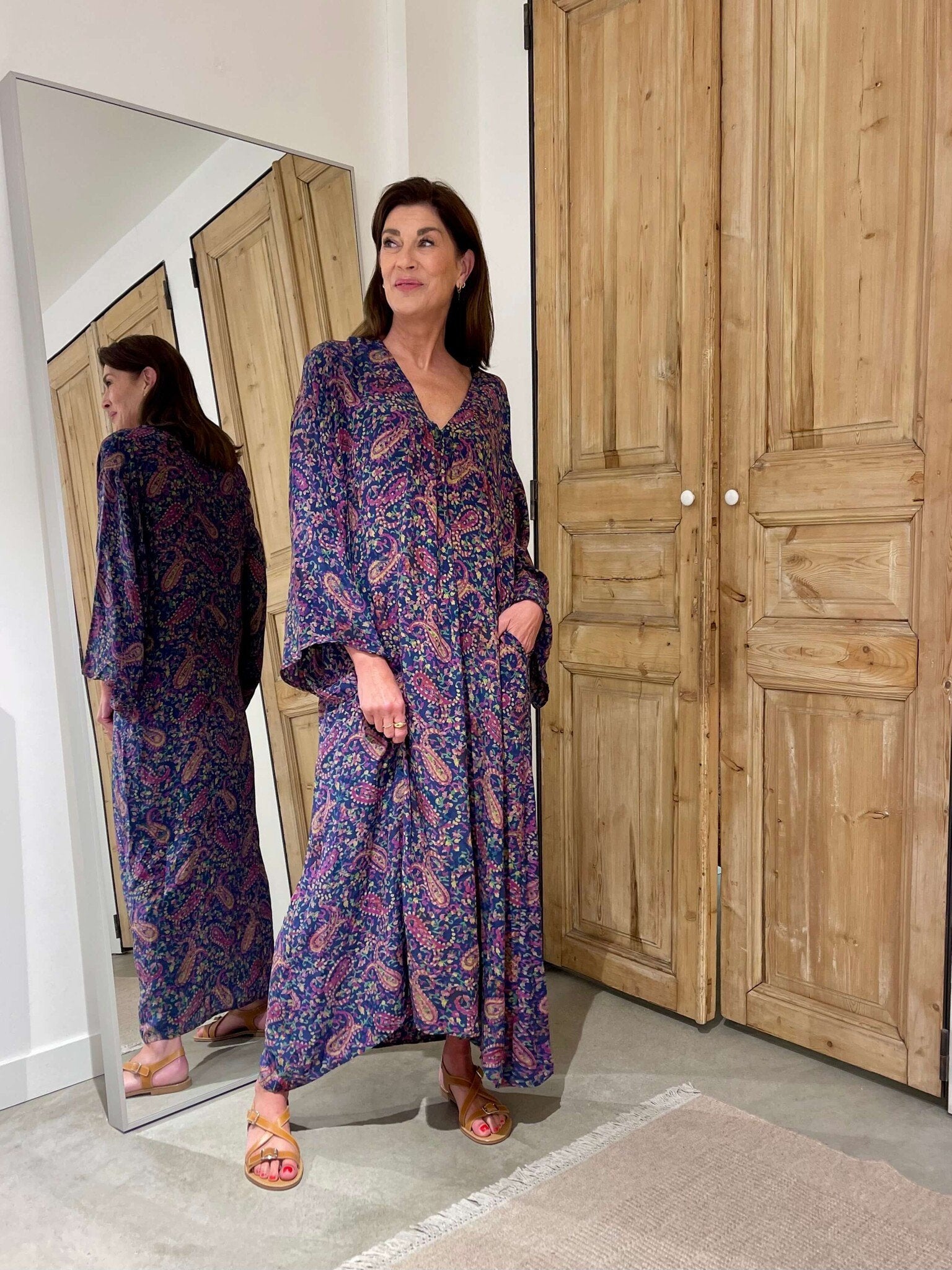 Benedicte silk caftan 05
