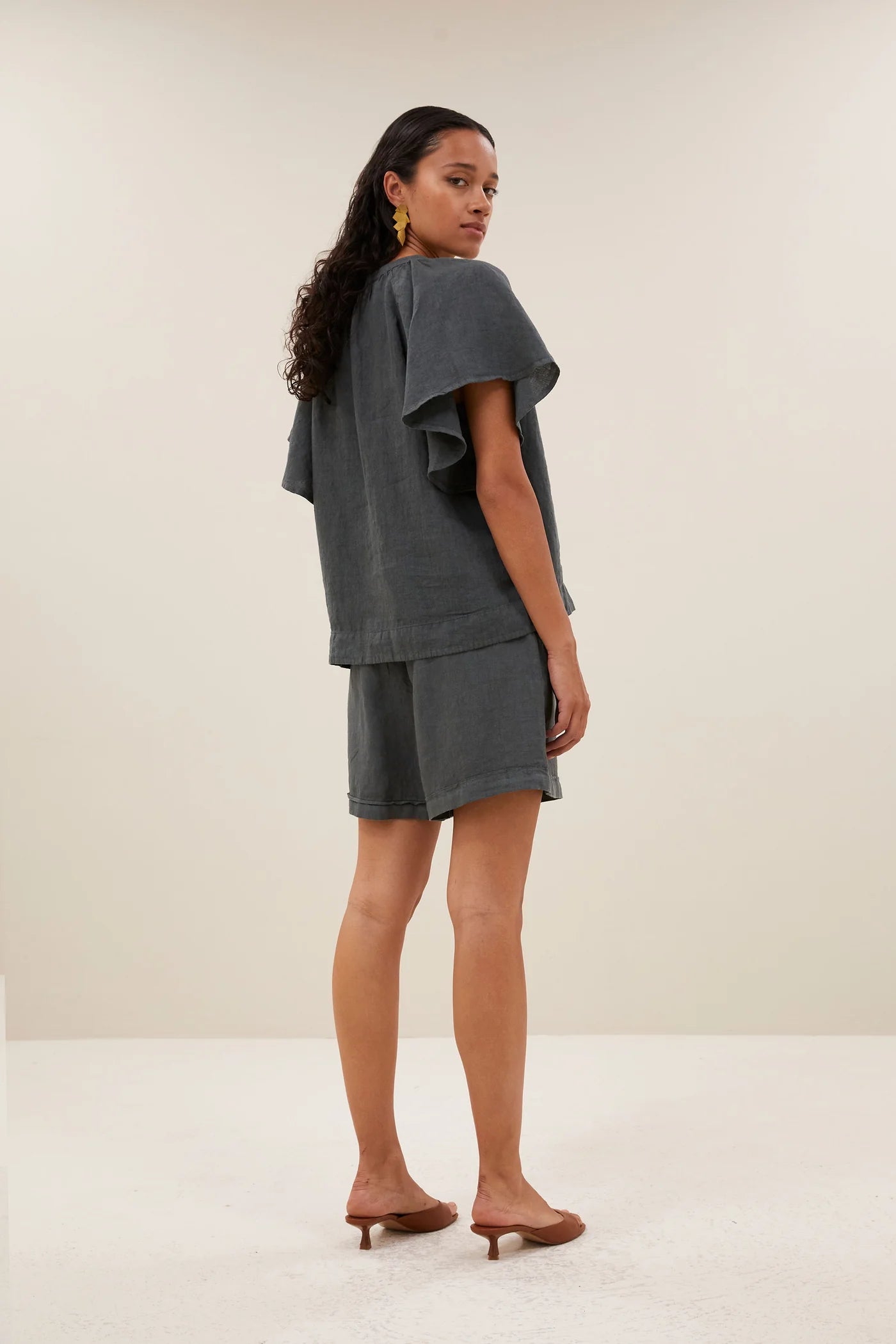 Vina linen blouse - charcoal