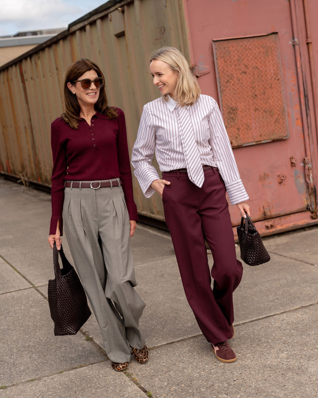 Duo burgundy look