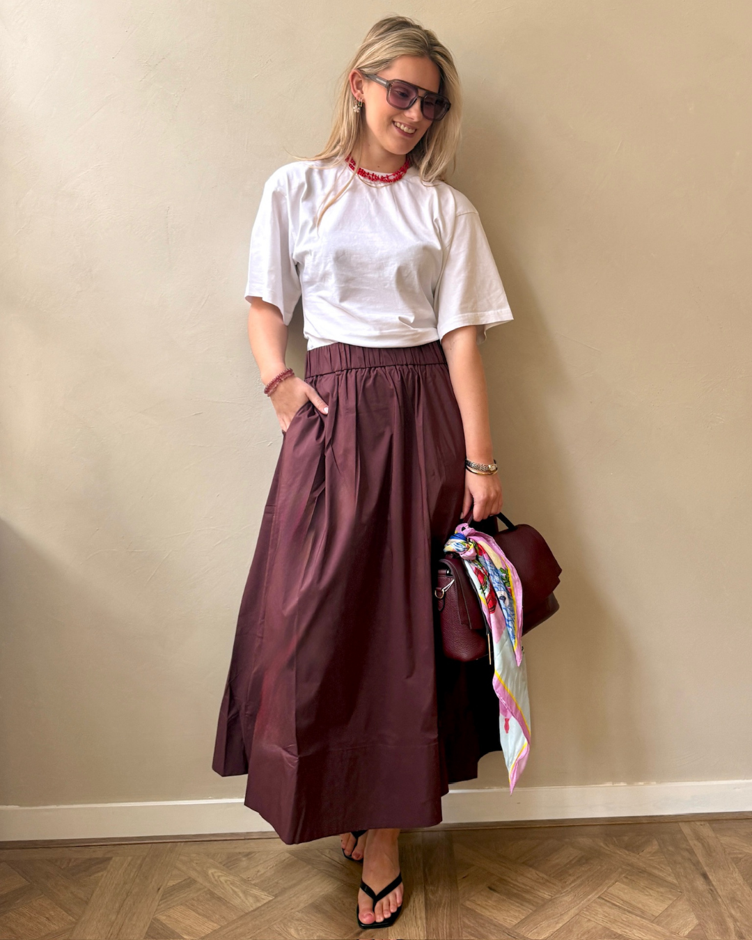 Burgundy poplin look