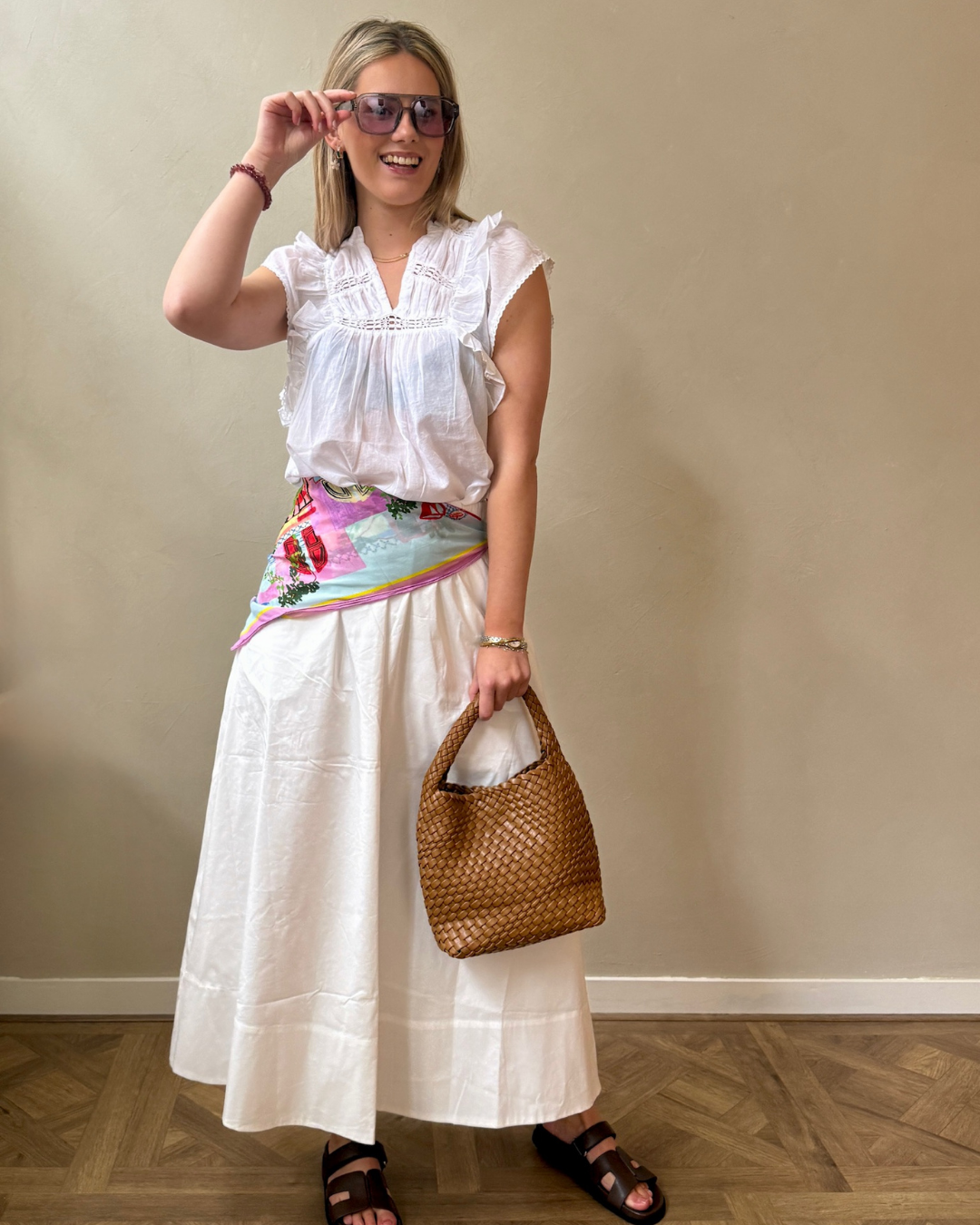 White poplin look