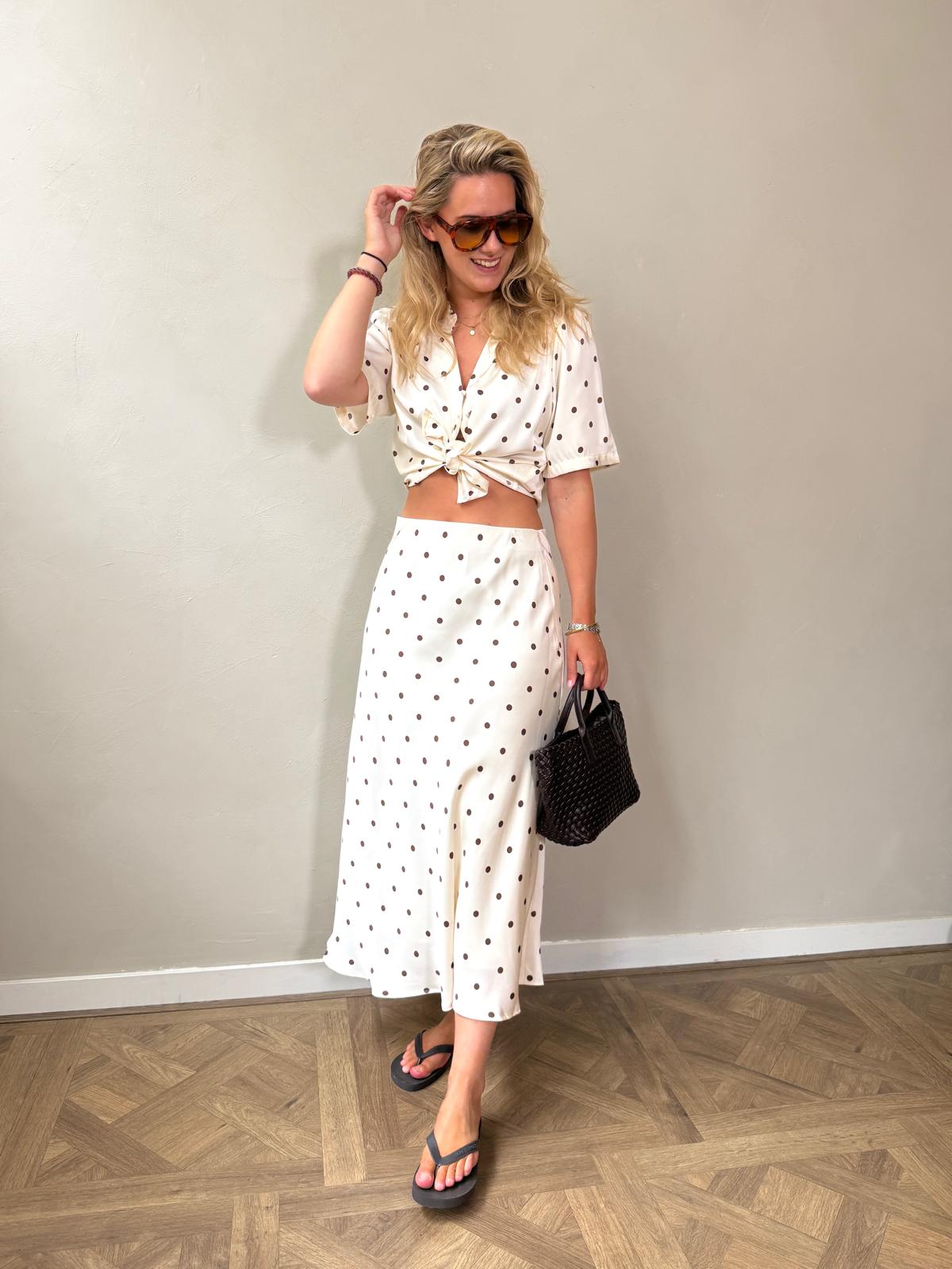 Dotted Summer Look