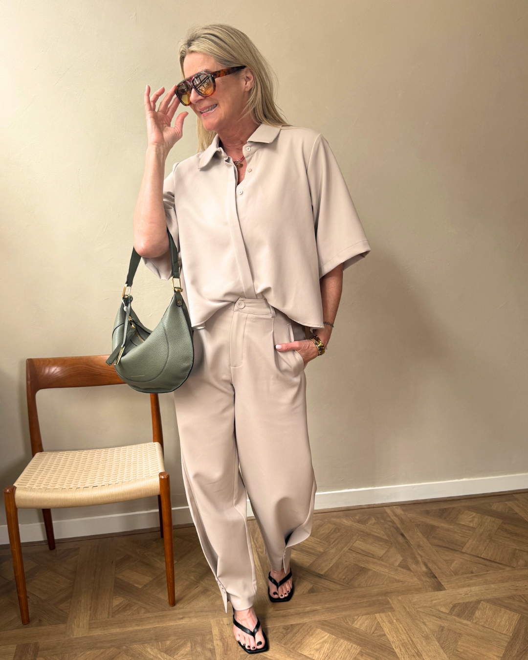 Alijah Beige look