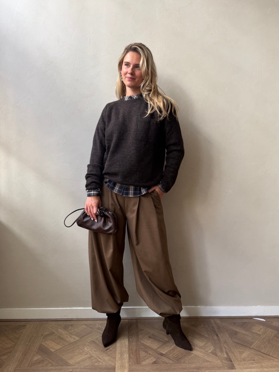 By Bar fall look
