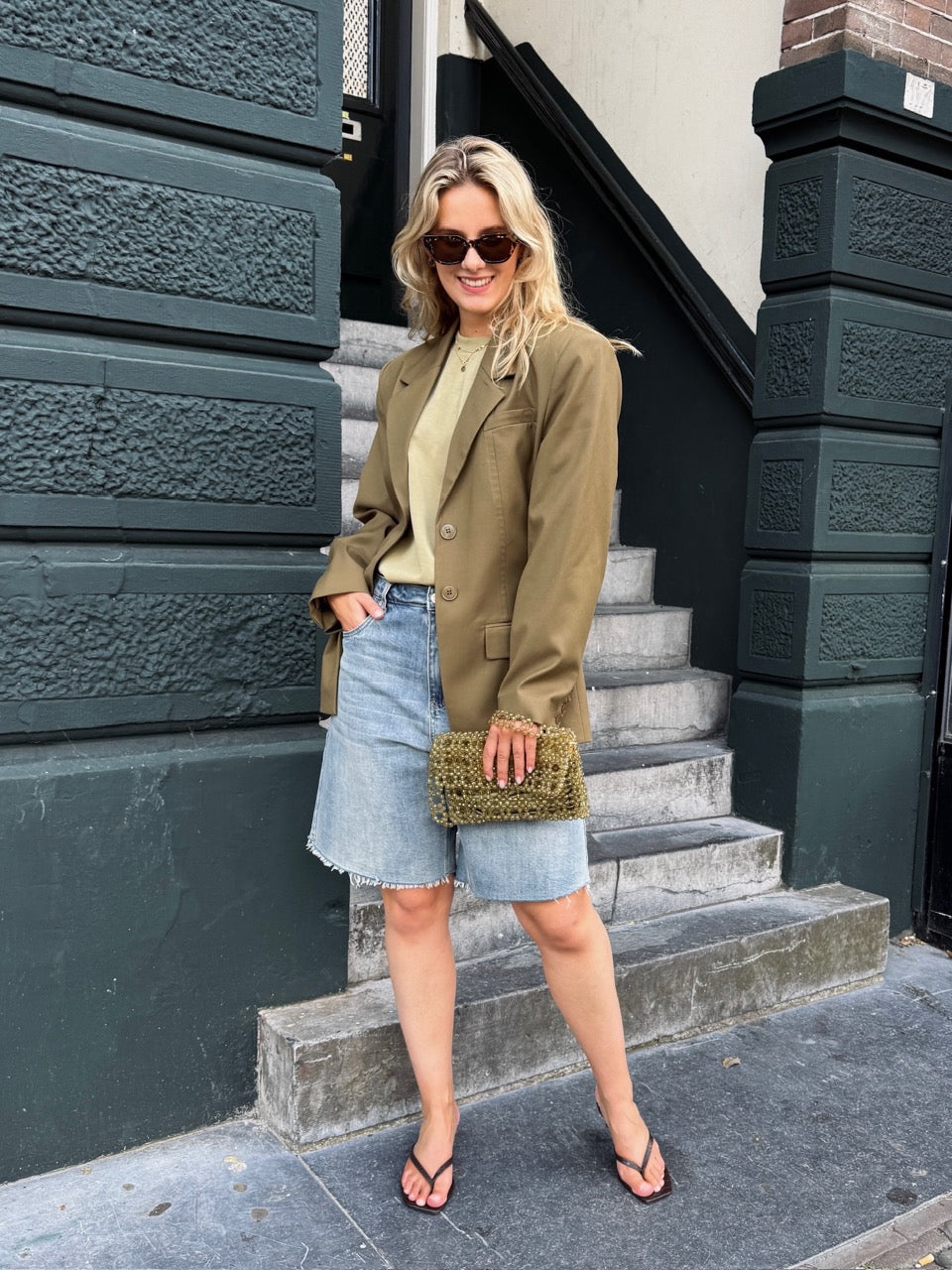 Dusty green short look