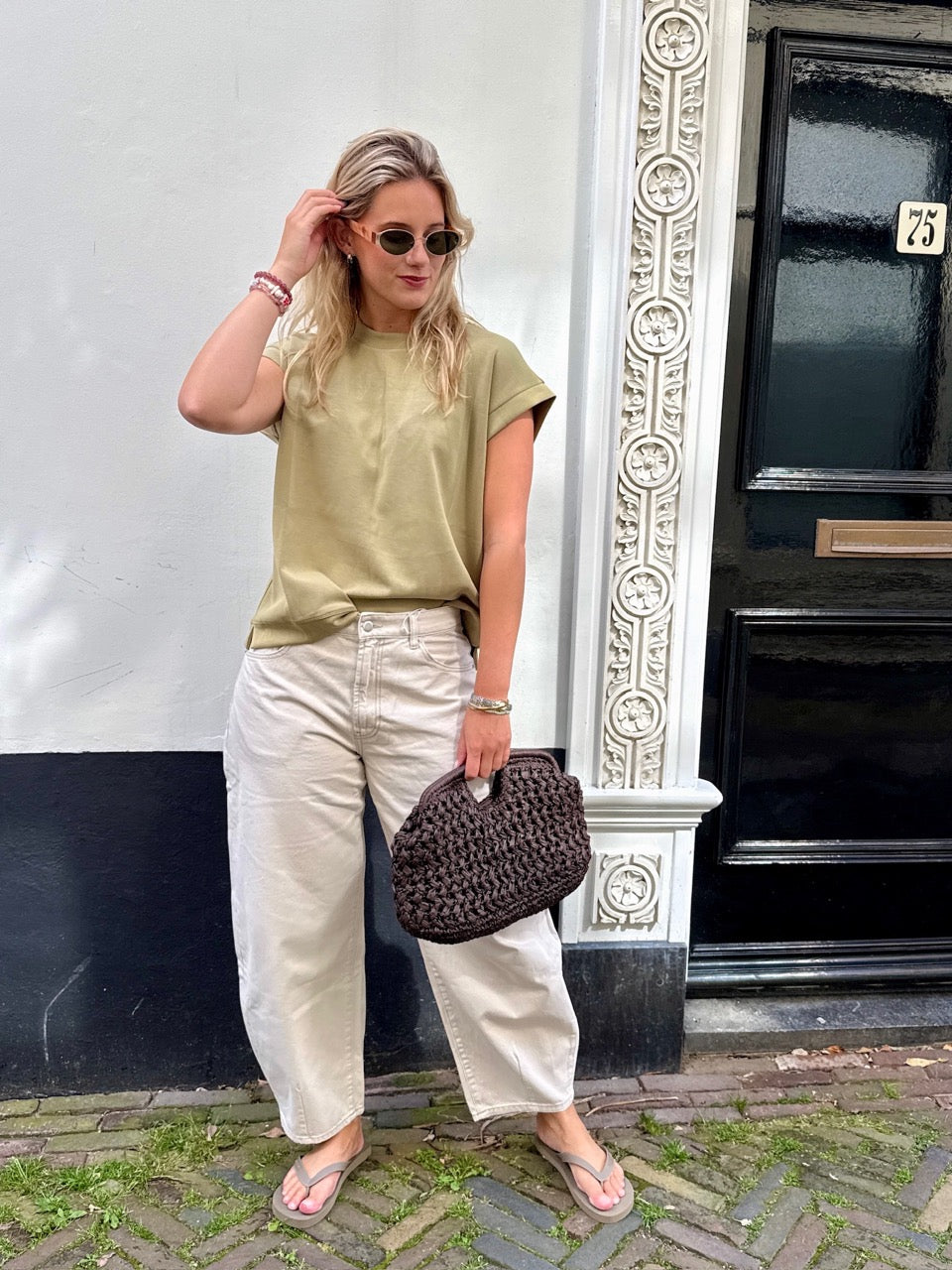 Dusty green cropped barrel look