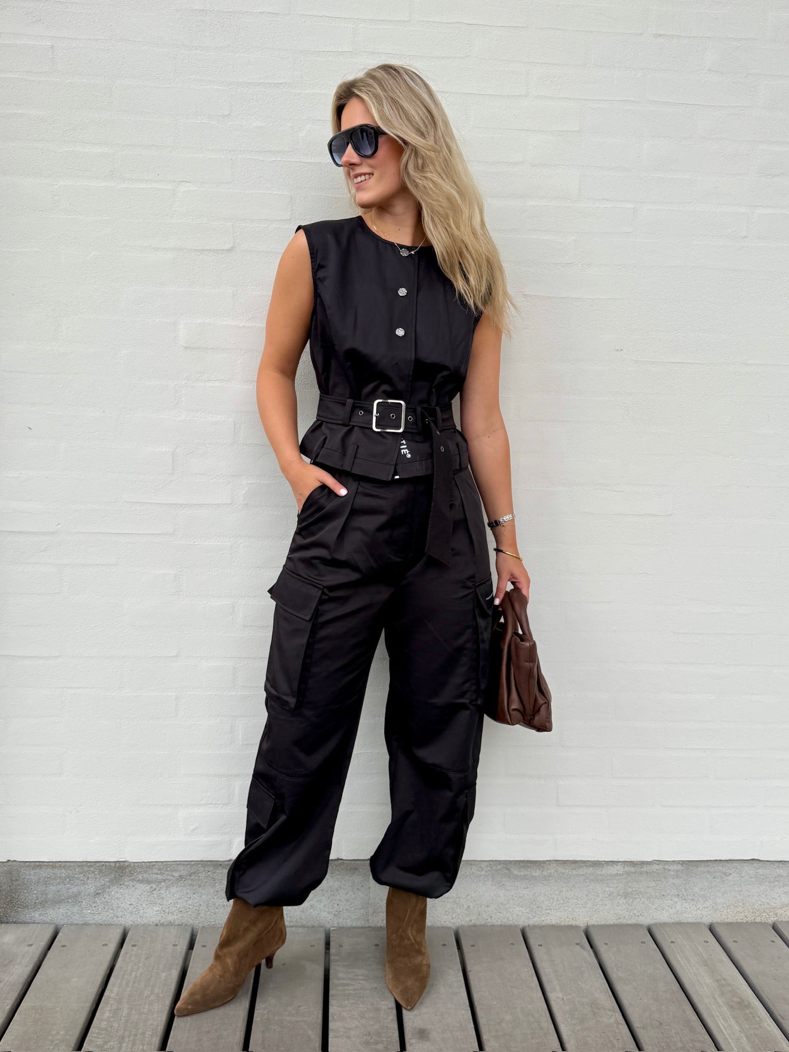 Black HL Look