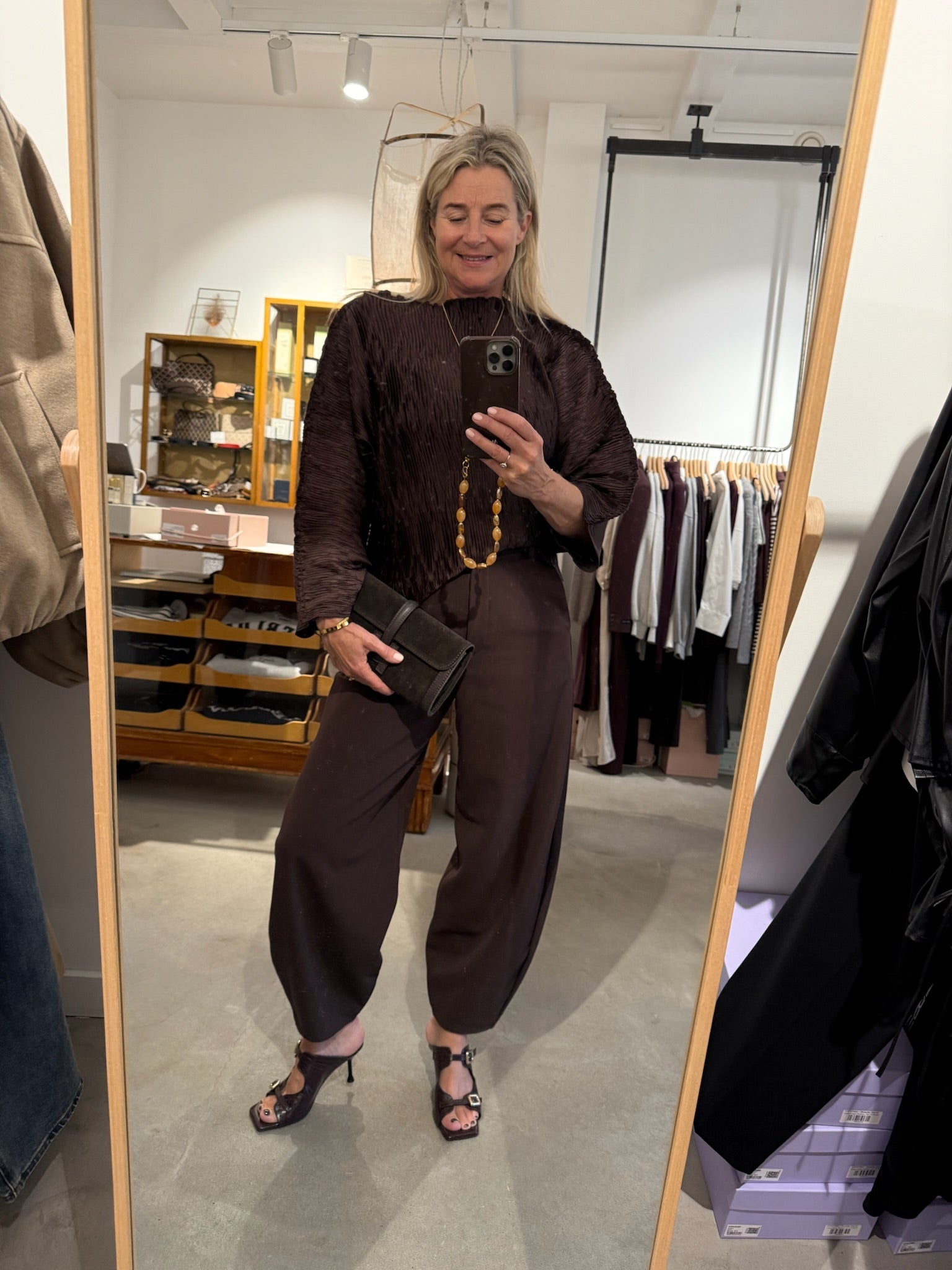 All brown chique look